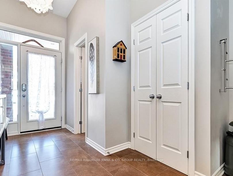 410 Stalwart Crescent, Blossom Park - Airport and Area — photo 2 of 5