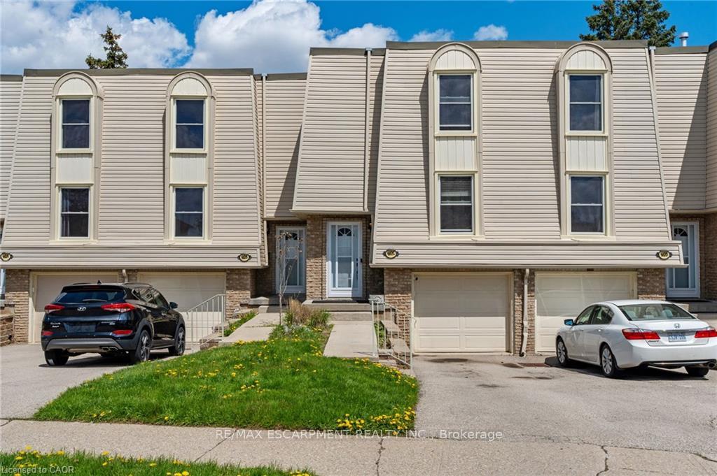 662 Grey Street C, Brantford — photo 3 of 5