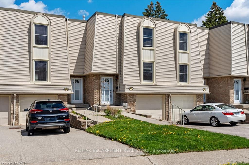 662 Grey Street C, Brantford — photo 4 of 5