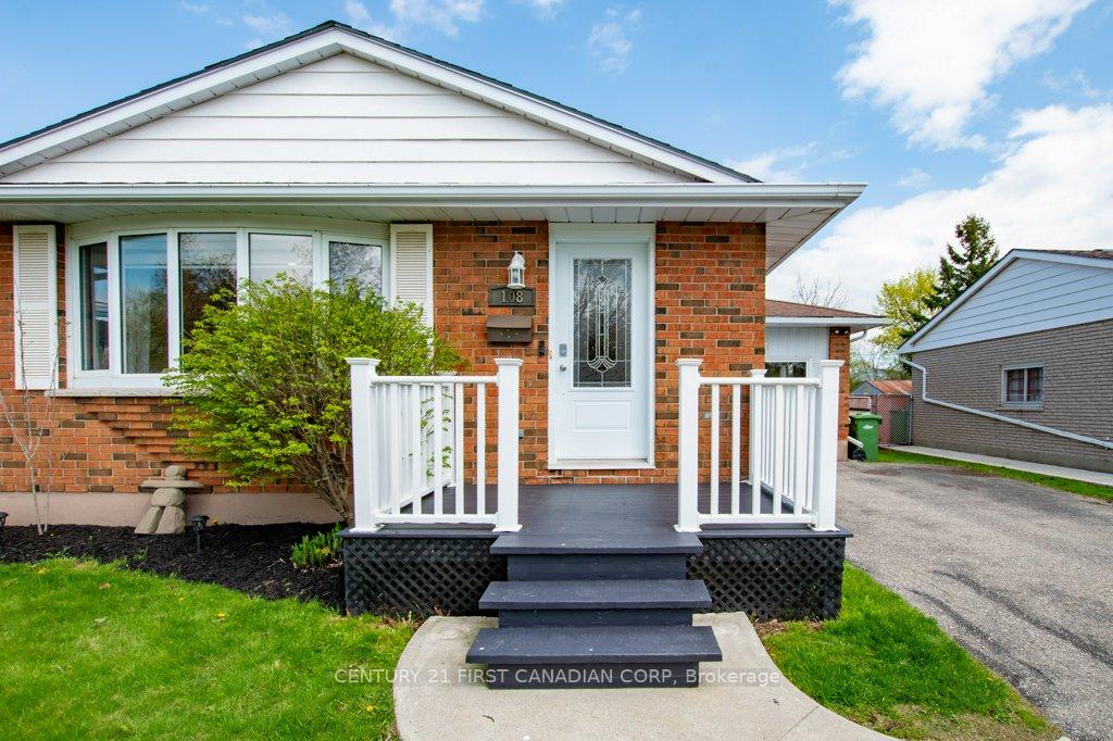 108 Lawrence Avenue, St. Thomas — photo 5 of 5