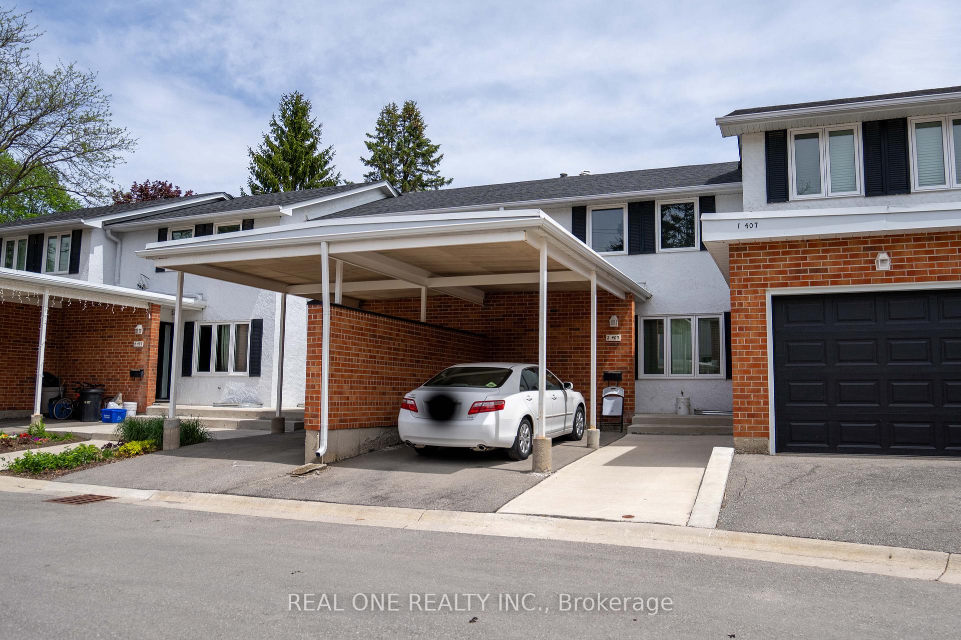 407 Keats Way 2, Waterloo, ON N2L 5S7 — Waterloo, Ontario