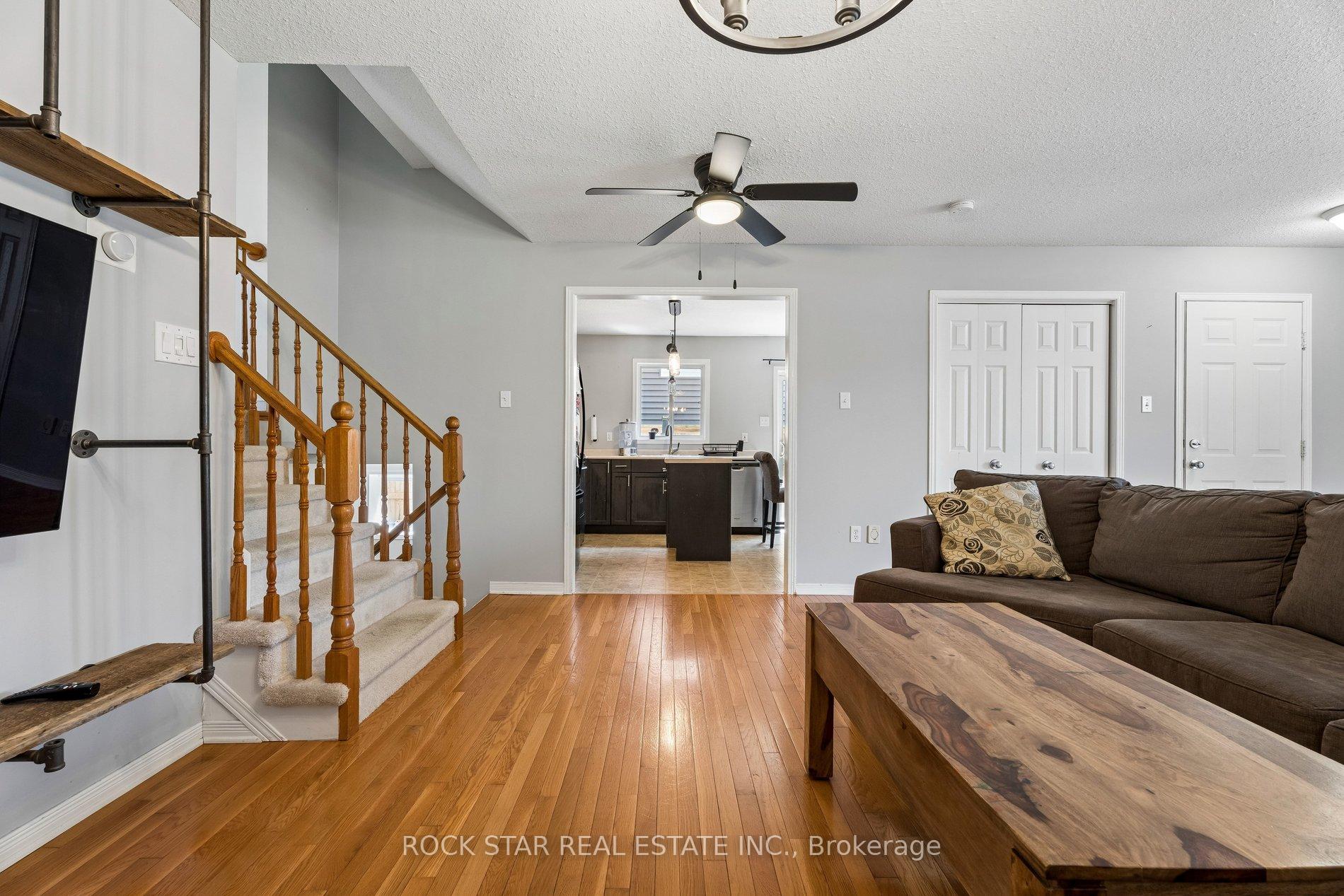 56 Golden Acres Drive, West Lincoln — photo 4 of 5