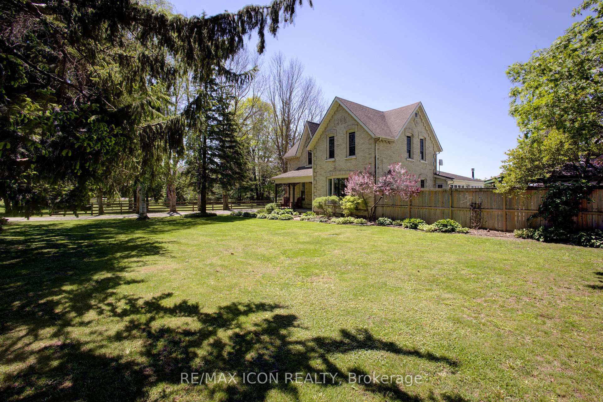 392114 Grey 109 Road, Southgate — photo 2 of 5