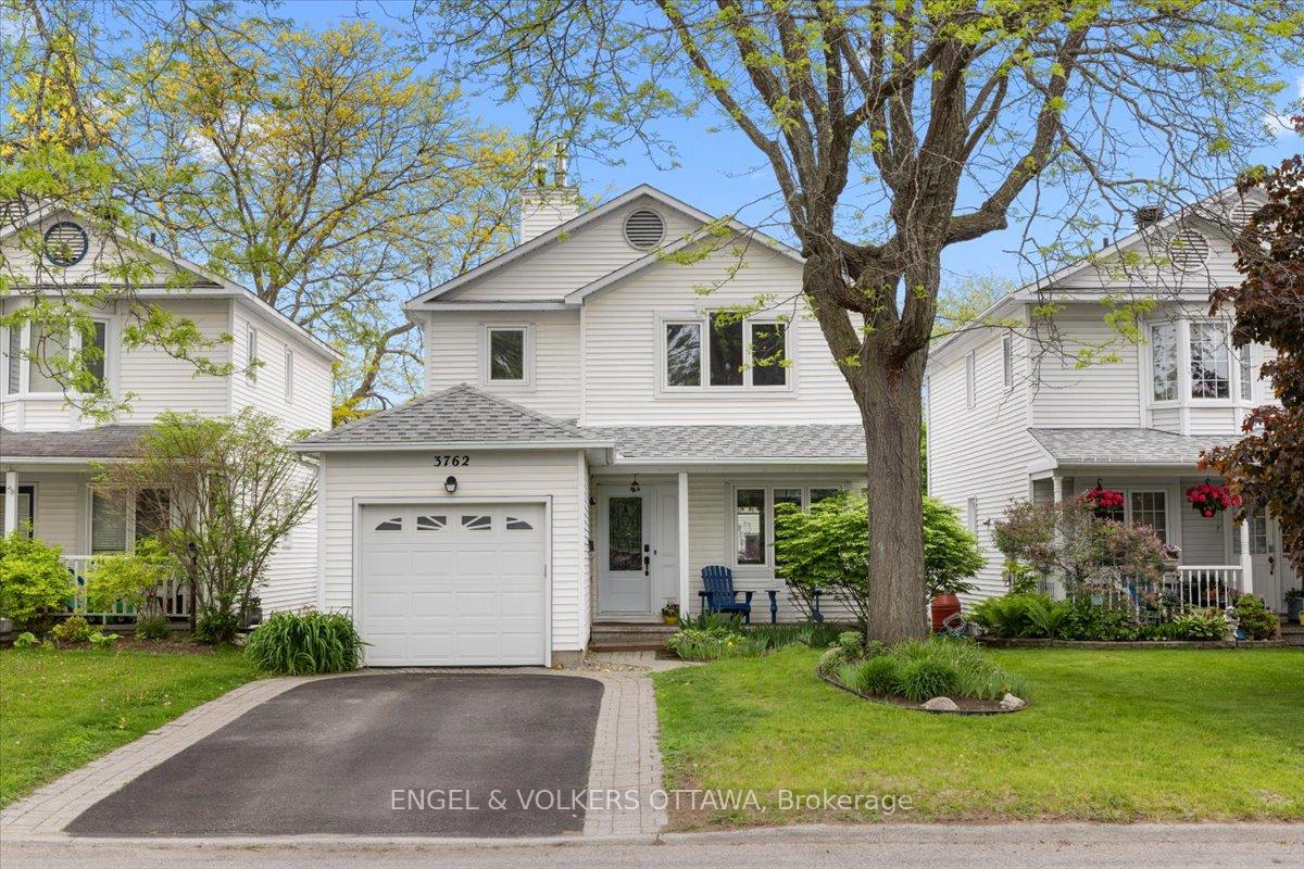 3762 Autumnwood Street, Blossom Park - Airport and Area, ON K1T 2K8 — Blossom Park - Airport and Area, Ontario