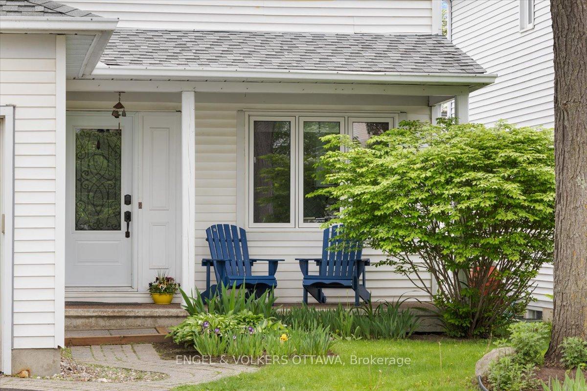 3762 Autumnwood Street, Blossom Park - Airport and Area — photo 3 of 5