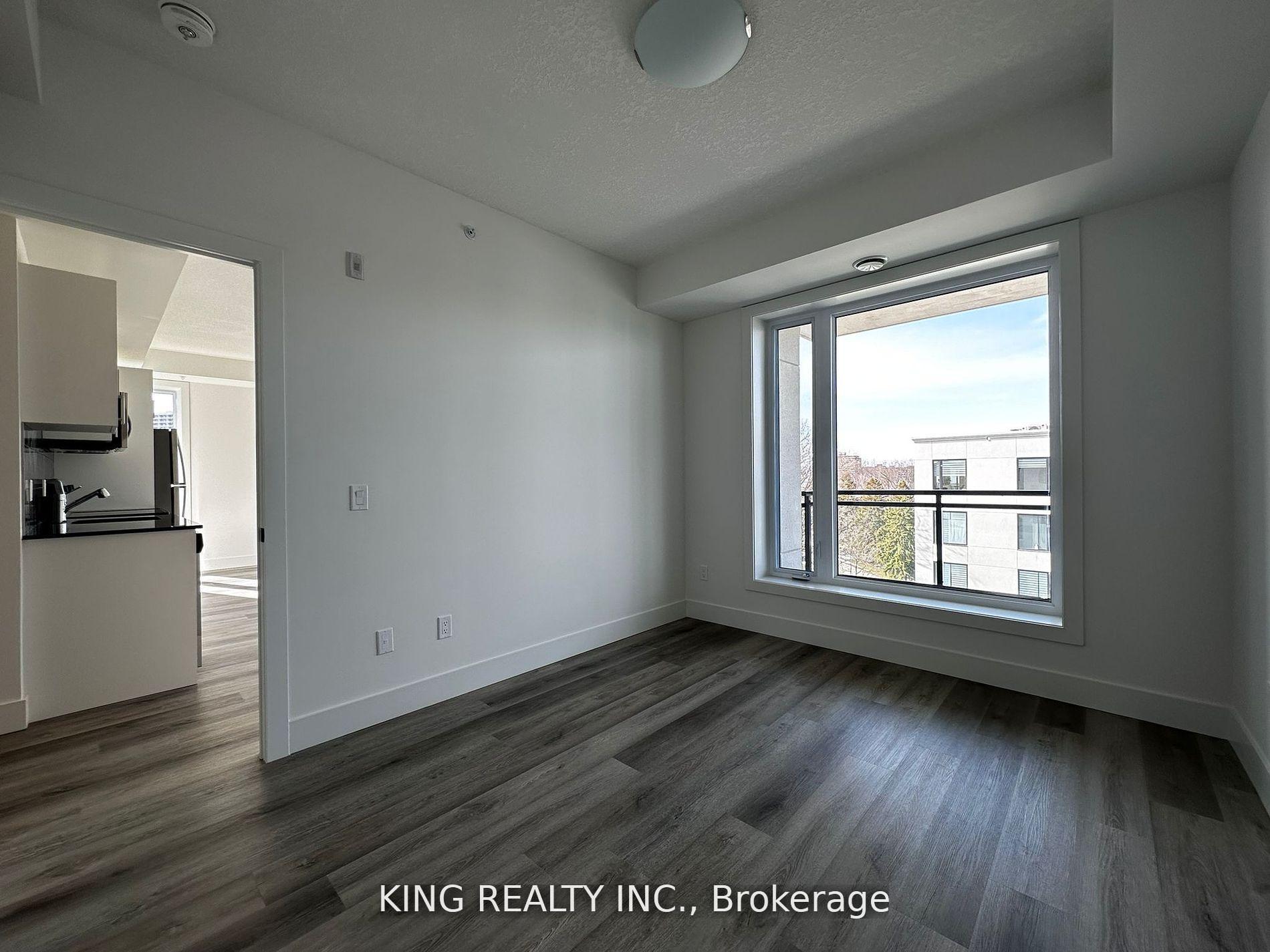 107 Roger Street 614, Waterloo — photo 4 of 5