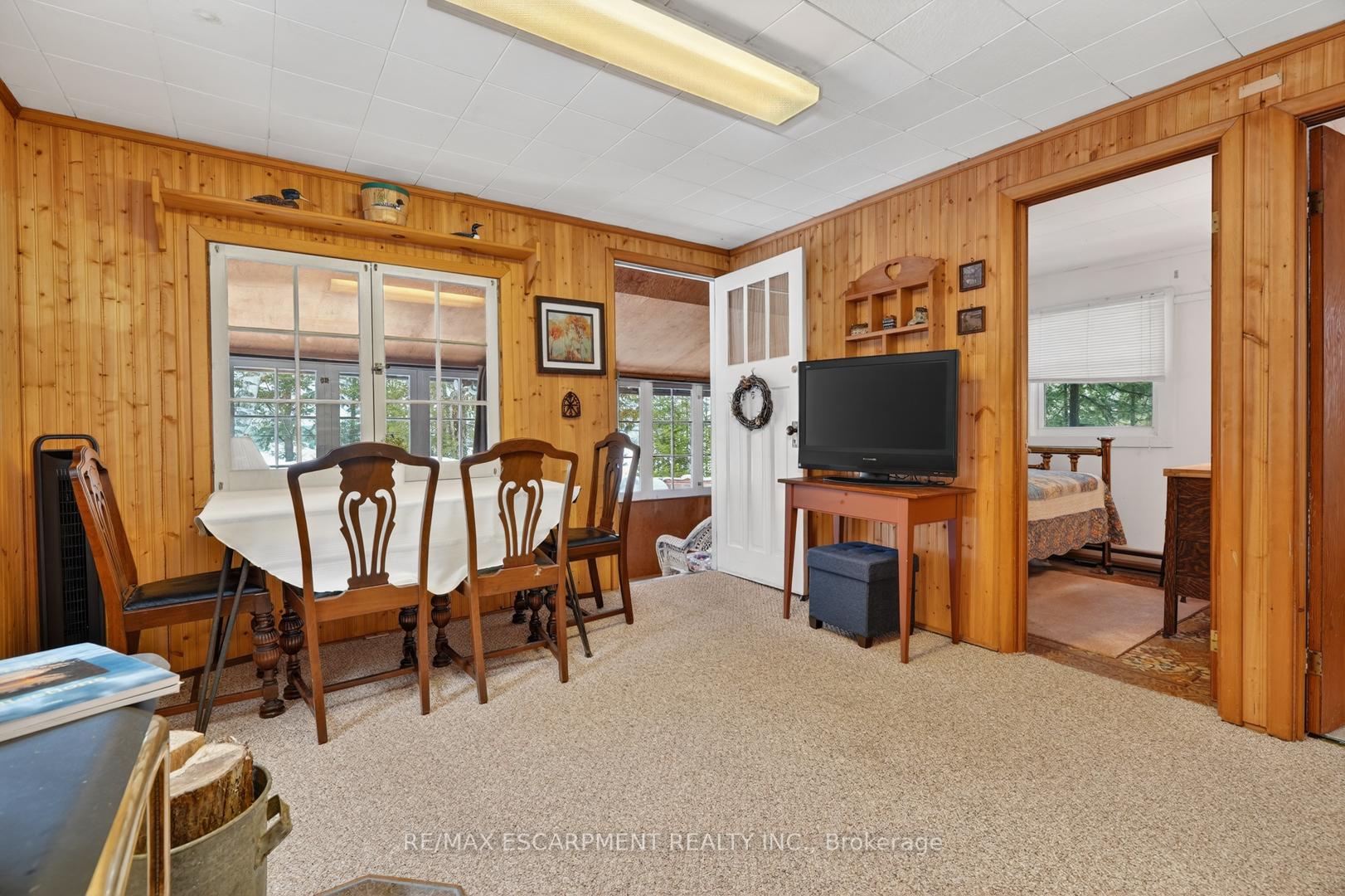 1257 Paint Lake Road, Lake of Bays — photo 5 of 5