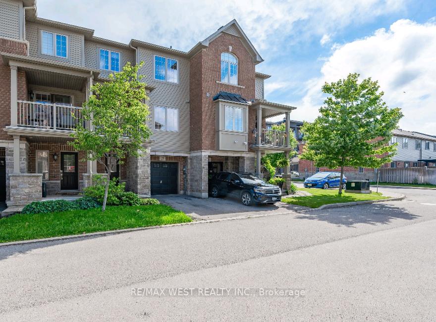 515 Winston Road 25, Grimsby — photo 3 of 5