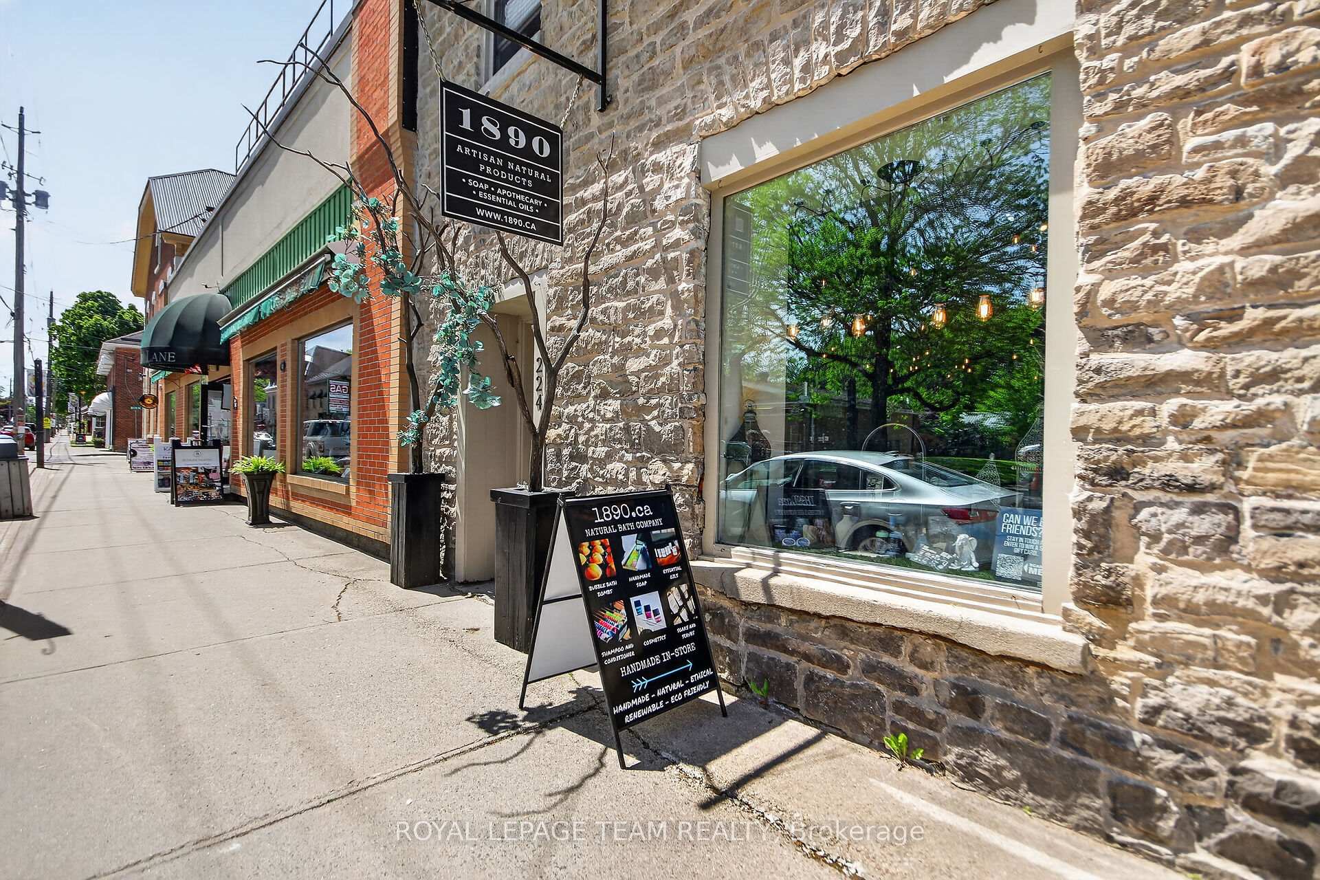 212-224 St Lawrence Street, Merrickville-Wolford — photo 4 of 5