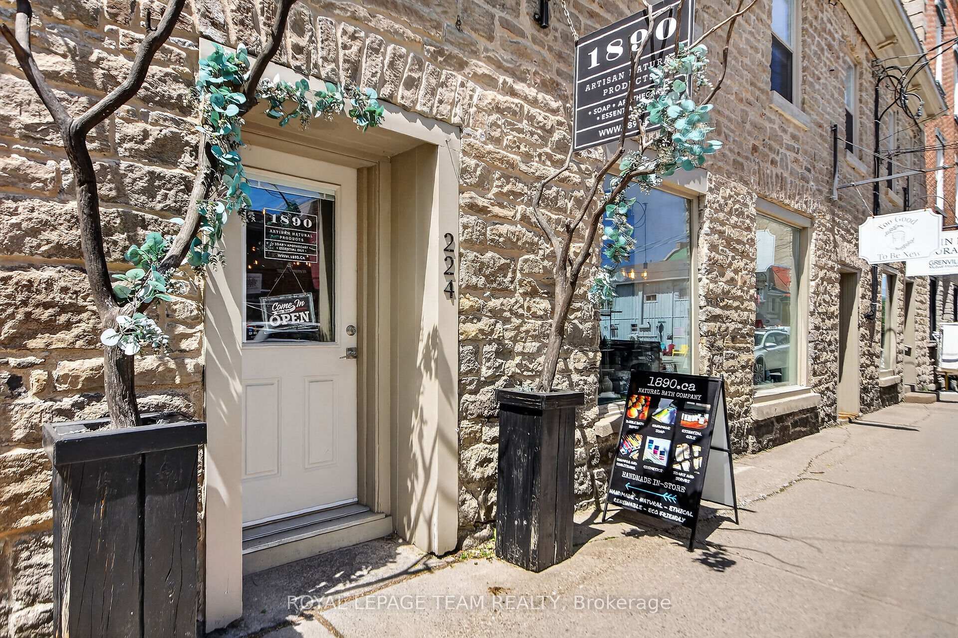 212-224 St Lawrence Street, Merrickville-Wolford — photo 5 of 5