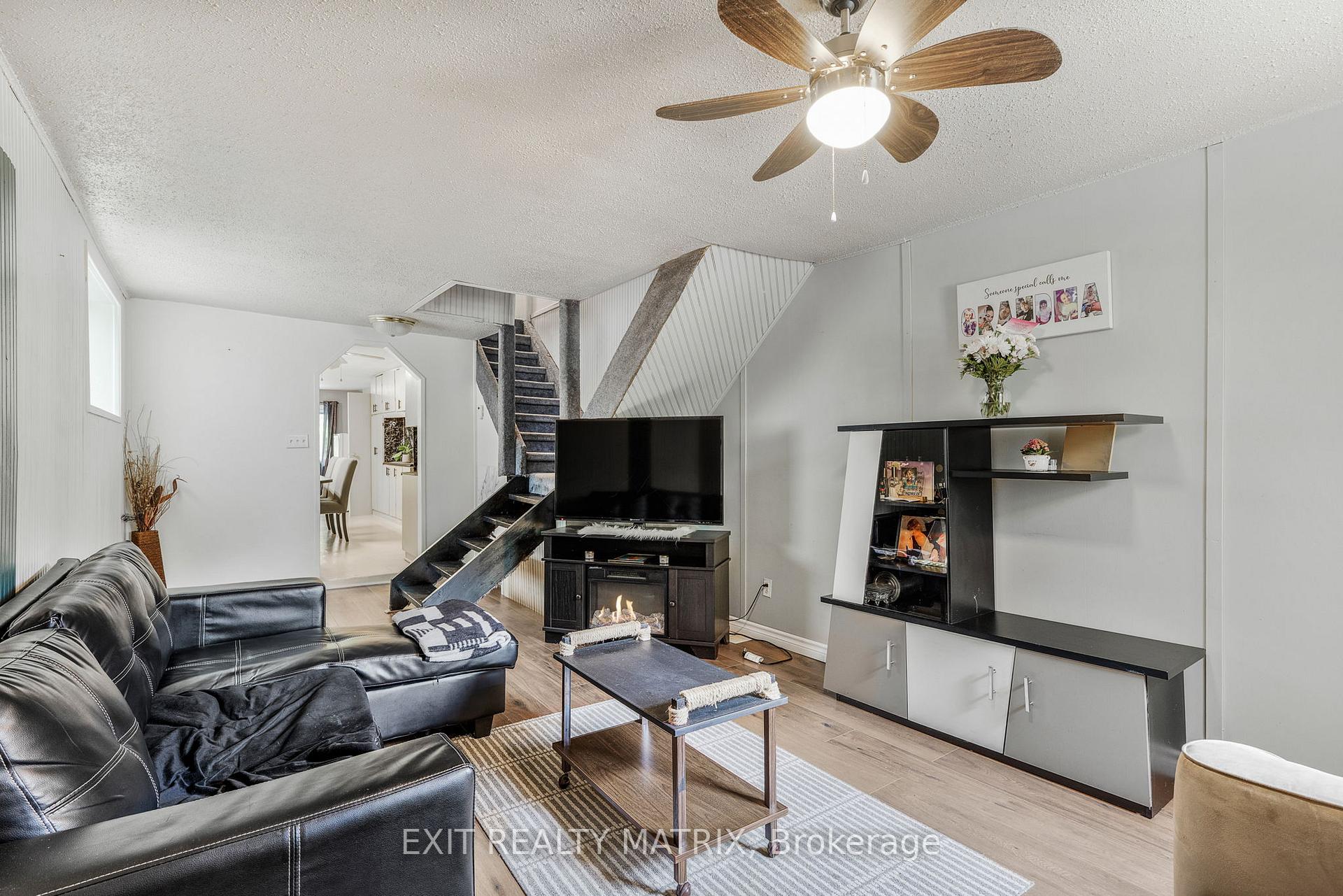 235-237 Guigues Avenue, Lower Town - Sandy Hill — photo 4 of 5