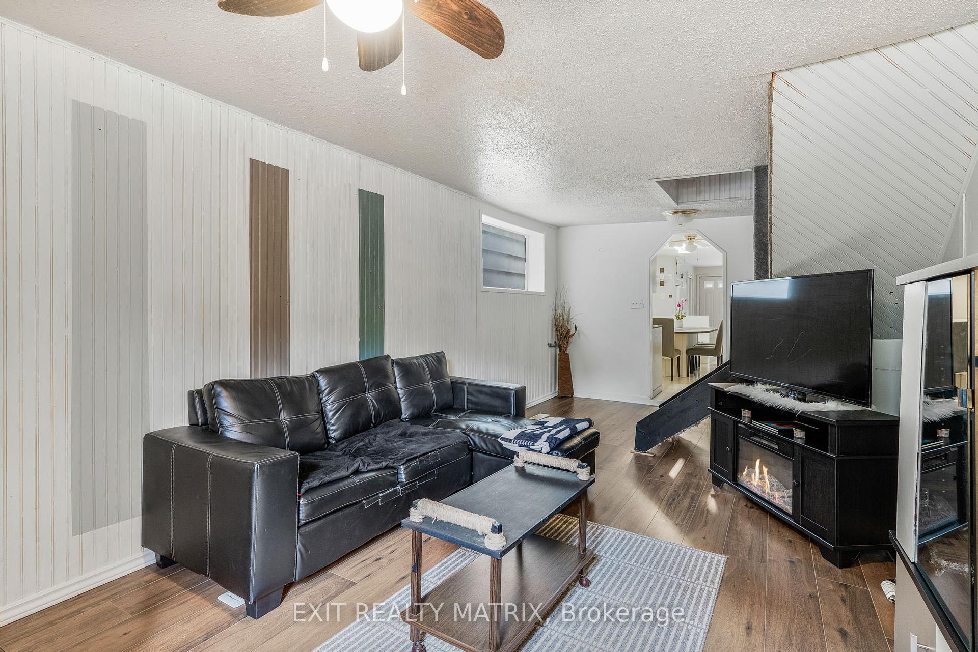235-237 Guigues Avenue, Lower Town - Sandy Hill — photo 5 of 5