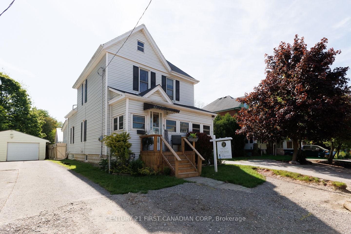 61 Alma Street, St. Thomas — photo 2 of 5