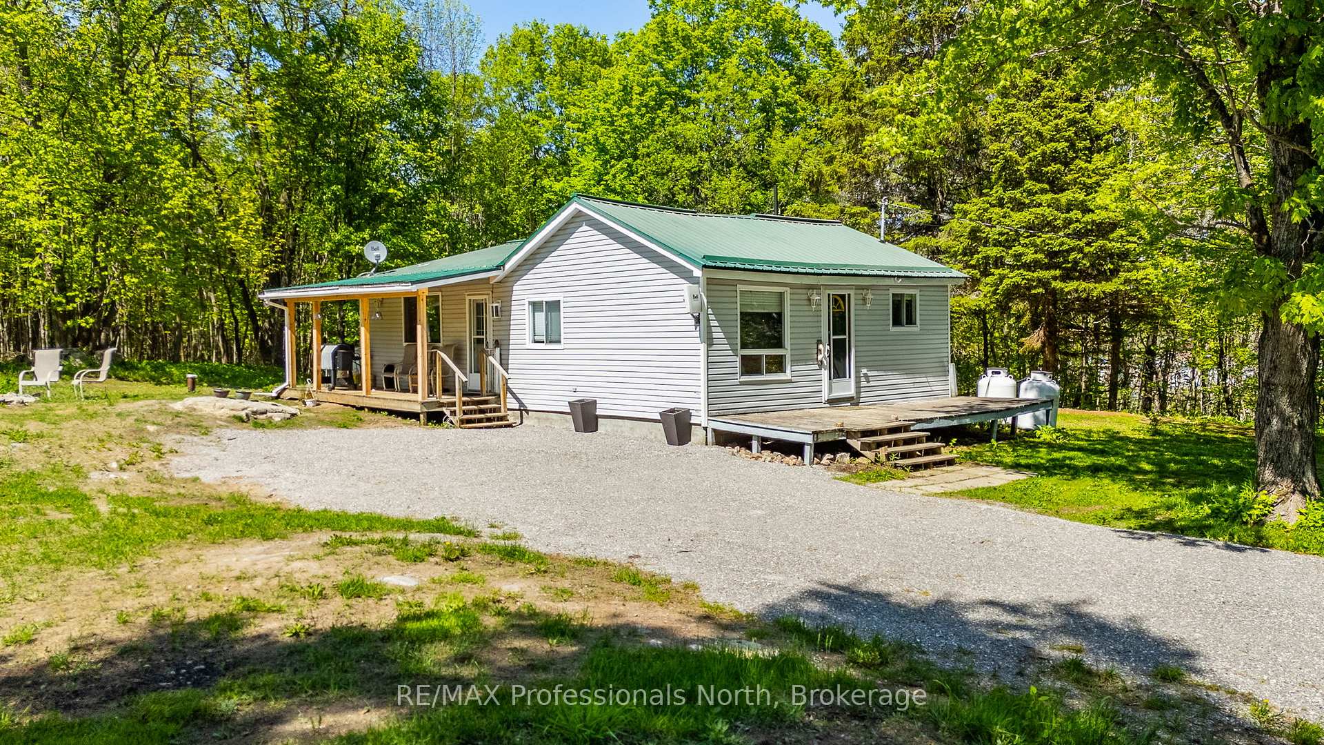 1577 Bethel Road, Minden Hills — photo 2 of 5