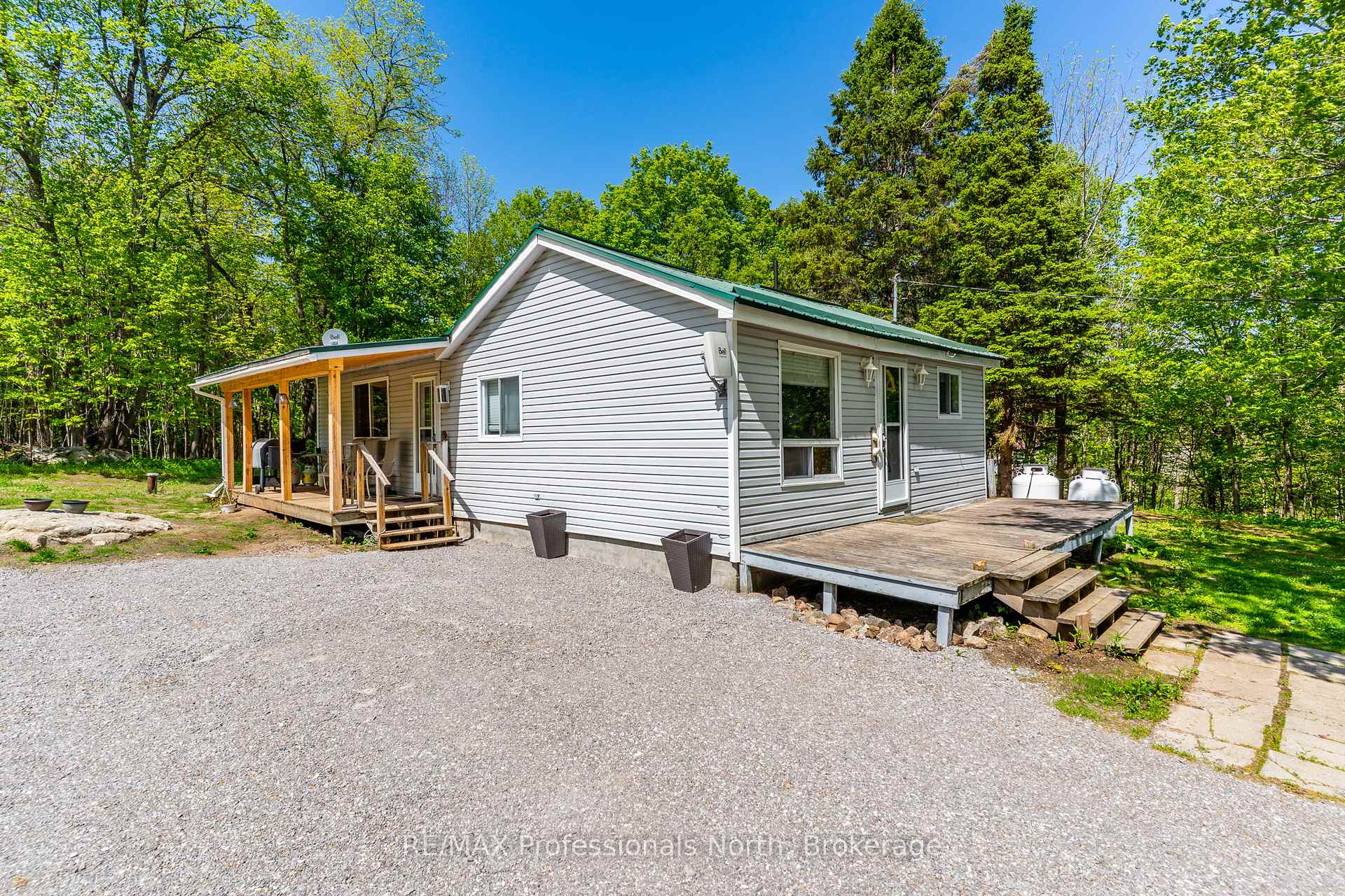 1577 Bethel Road, Minden Hills — photo 4 of 5