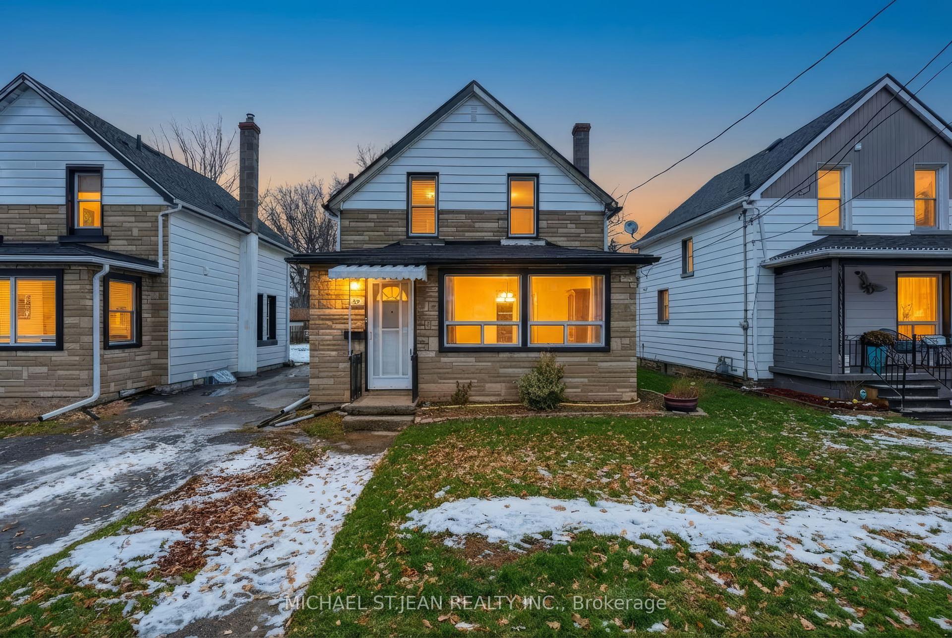 20 York Street, Welland, ON L3B 4A6 — Welland, Ontario