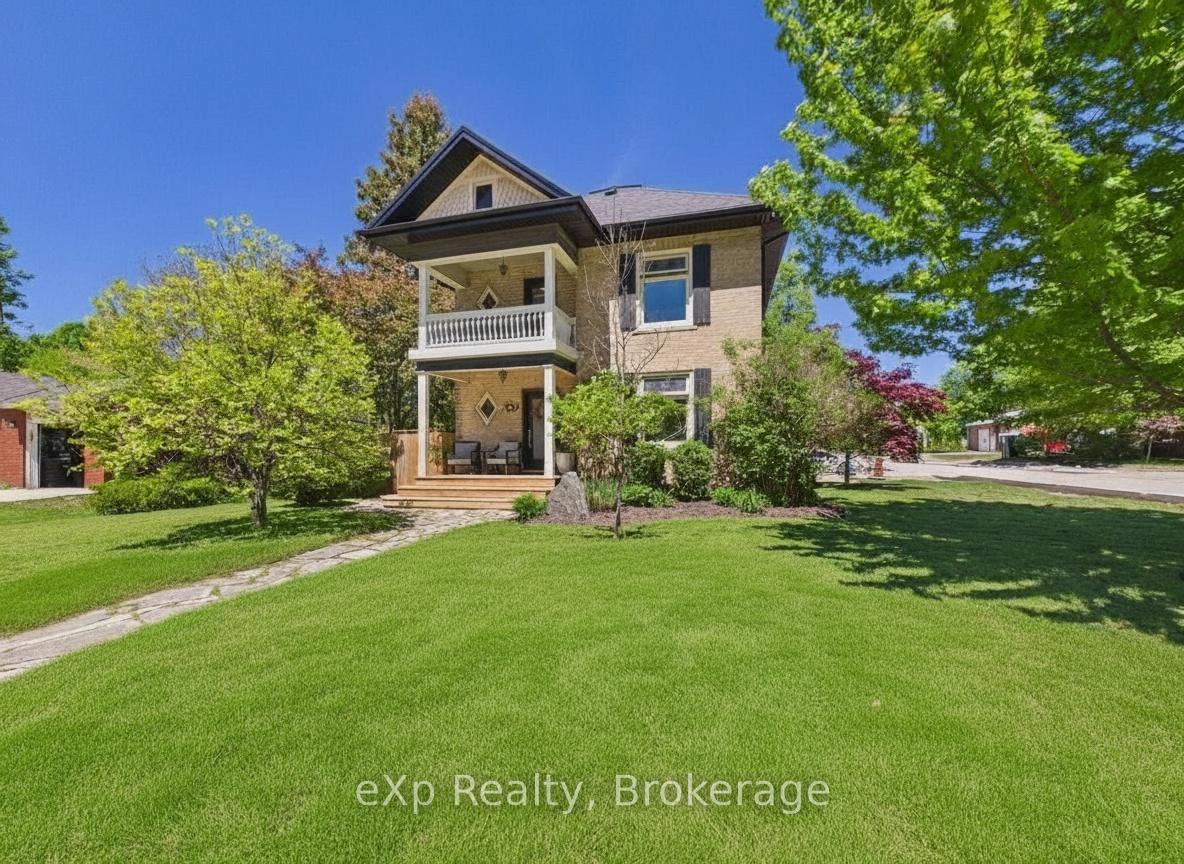 709 Green Street, Saugeen Shores — photo 3 of 5