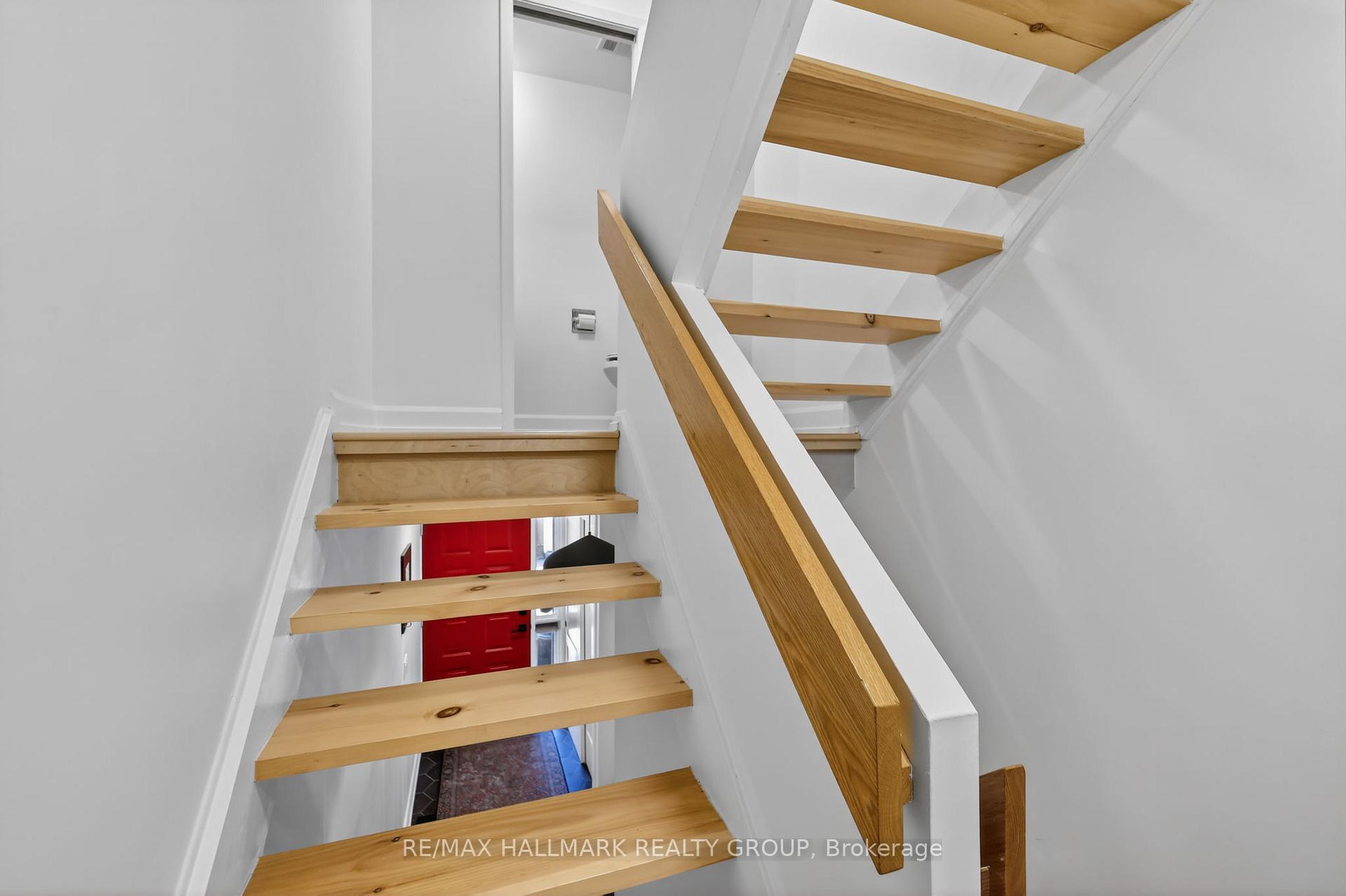 251 Bruyere Street 12, Lower Town - Sandy Hill — photo 5 of 5