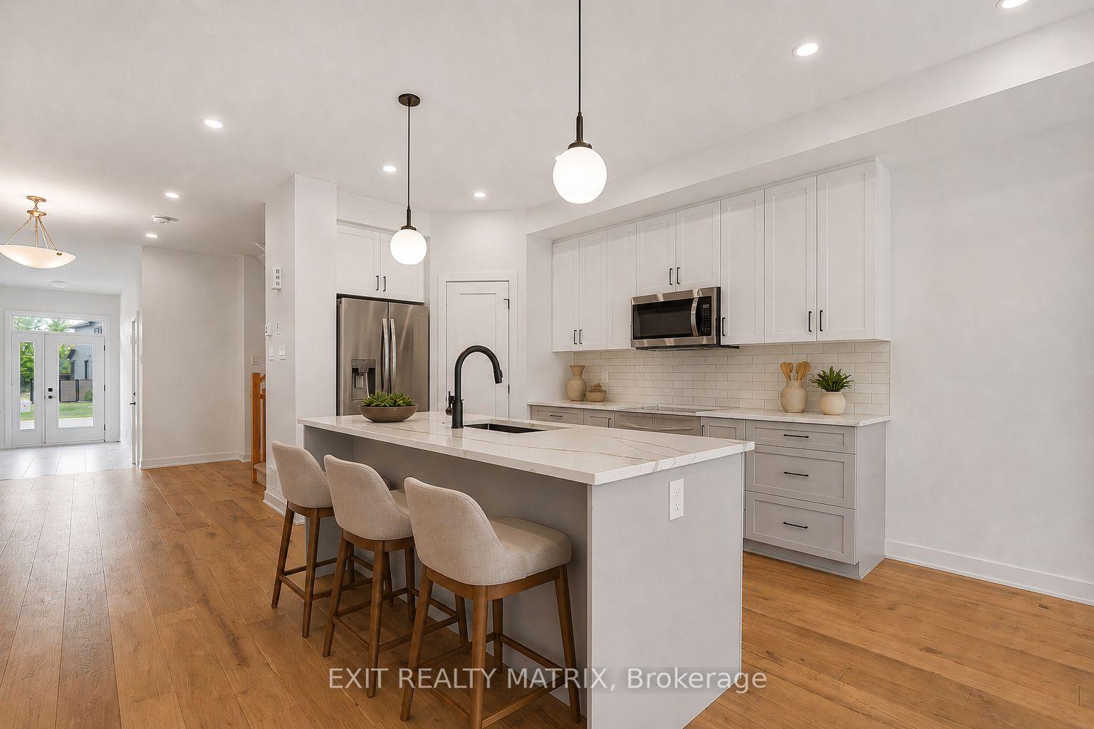 947 Cologne Street, Russell — photo 4 of 5