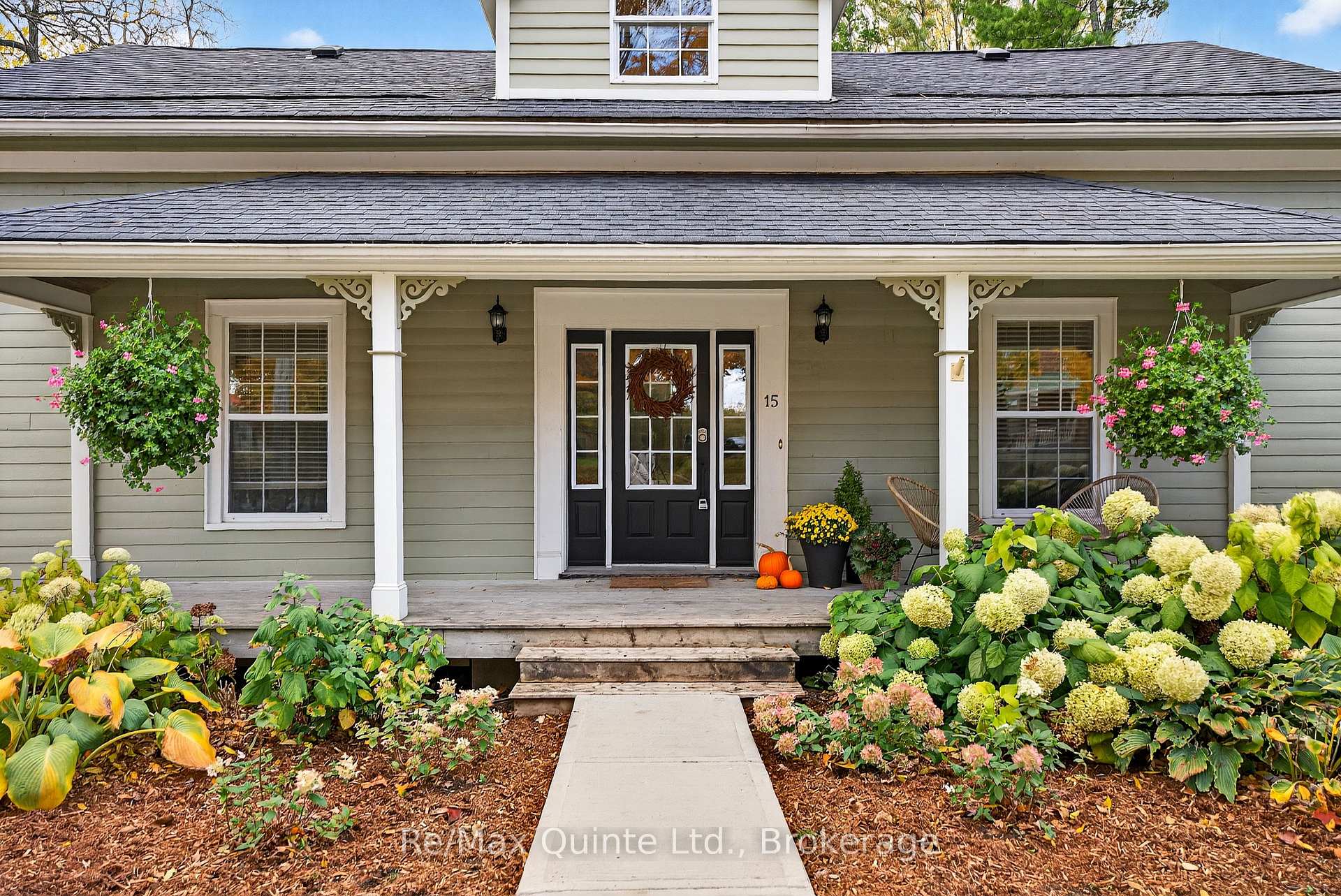 15 Talbot Street, Prince Edward County — photo 4 of 5