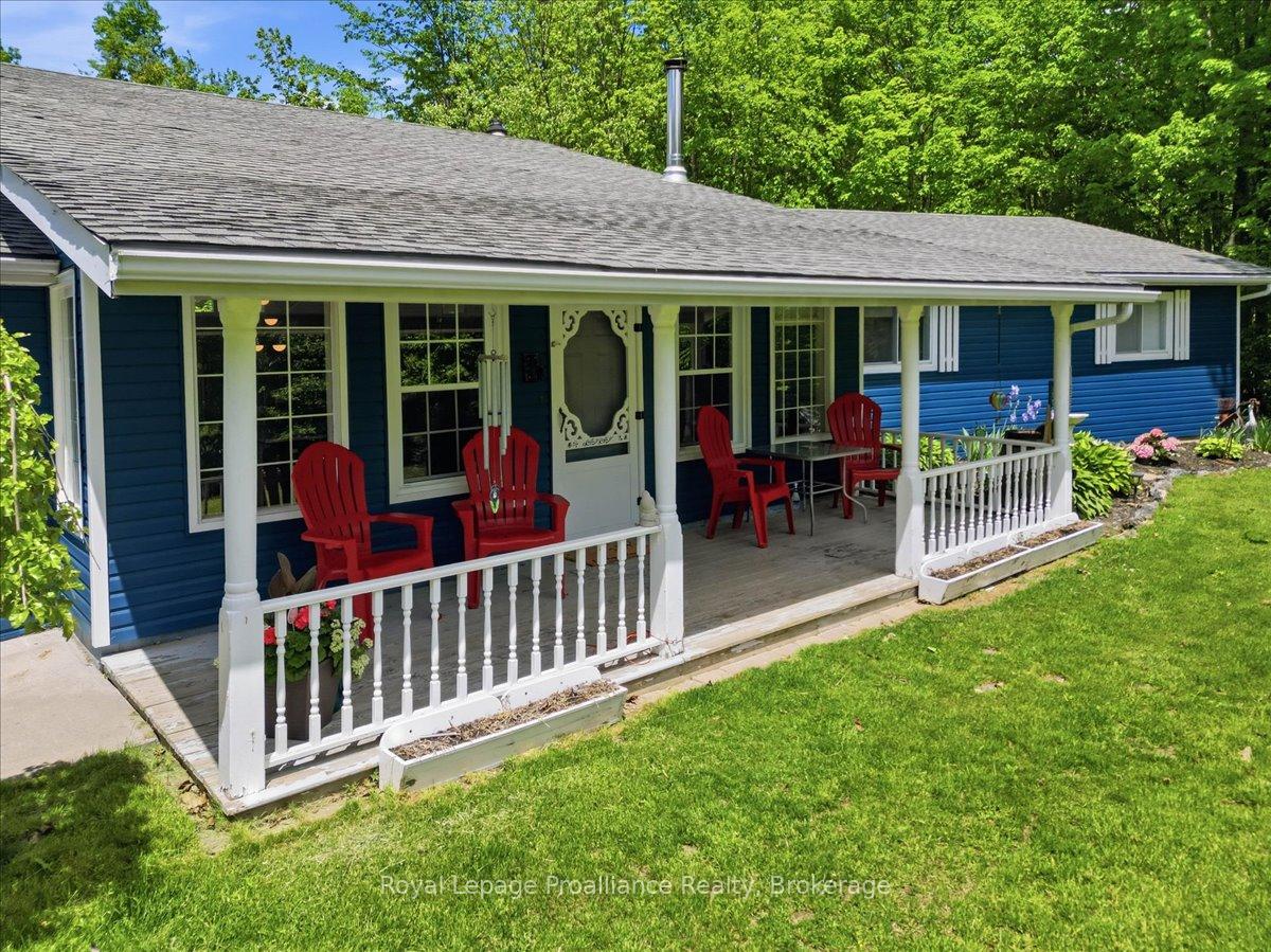 33 Woodridge Drive, Madoc — photo 4 of 5