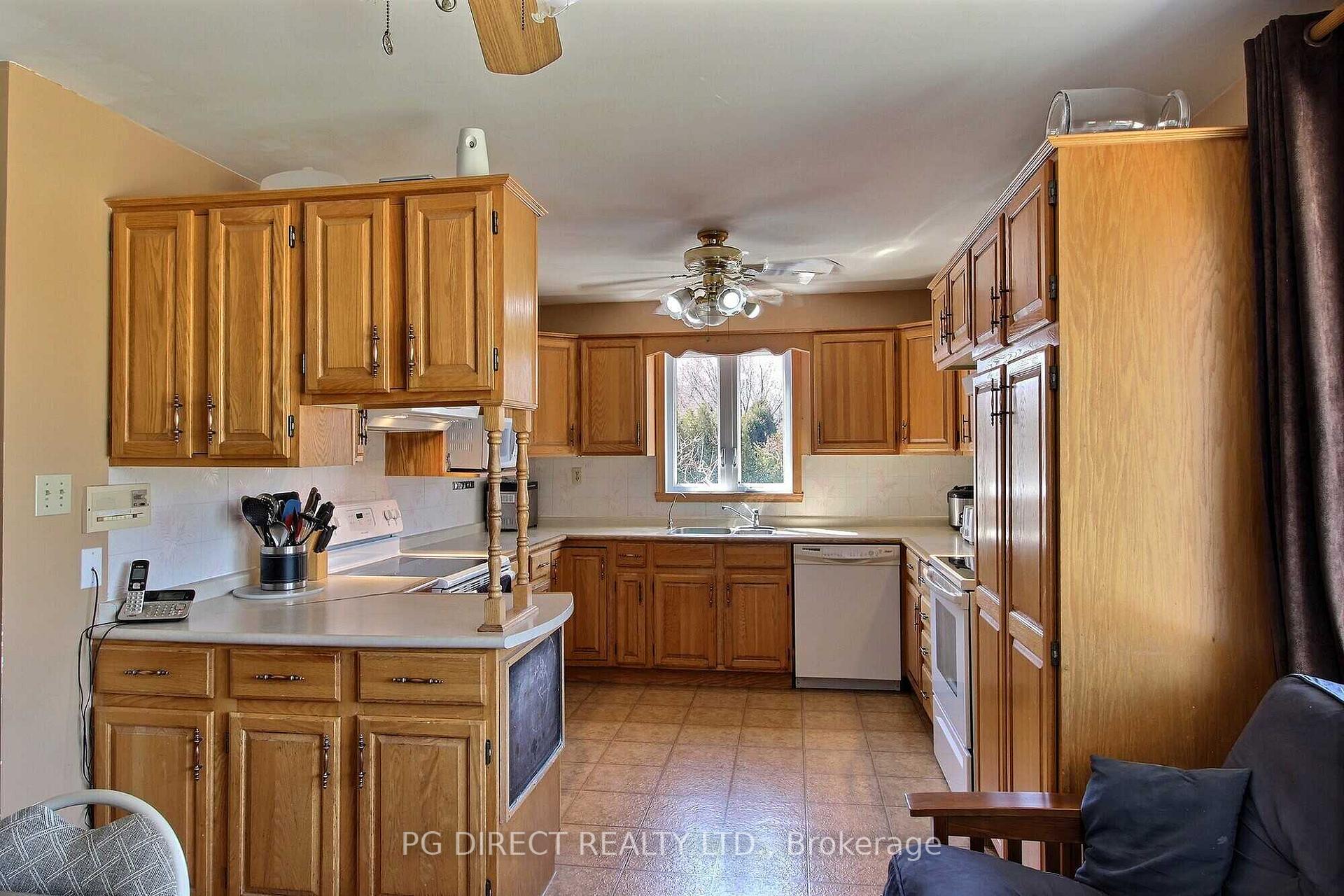 18824 SW Glen Road, South Glengarry — photo 2 of 5