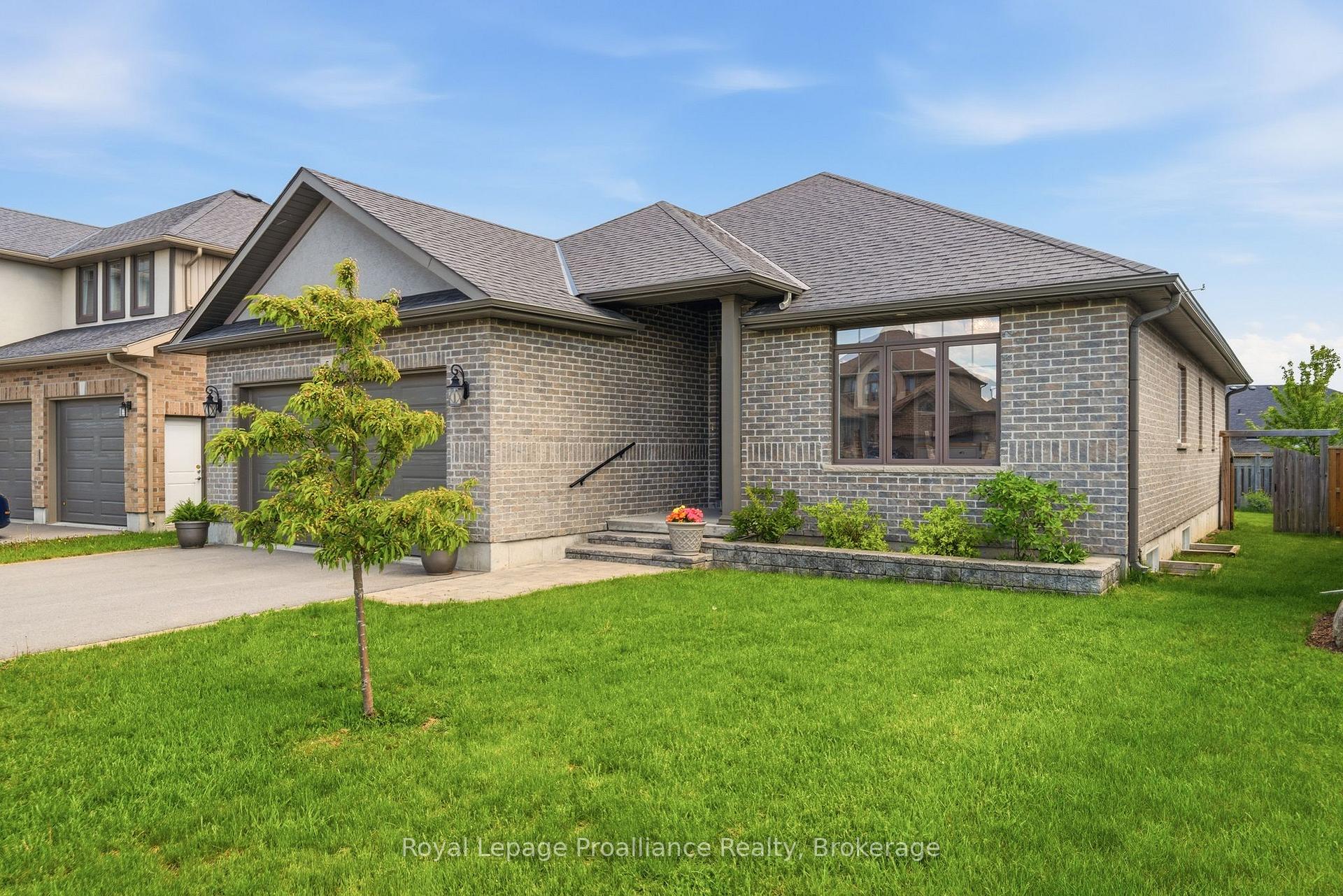5 Kempton Avenue, Belleville, ON K8N 0E8 — Belleville, Ontario