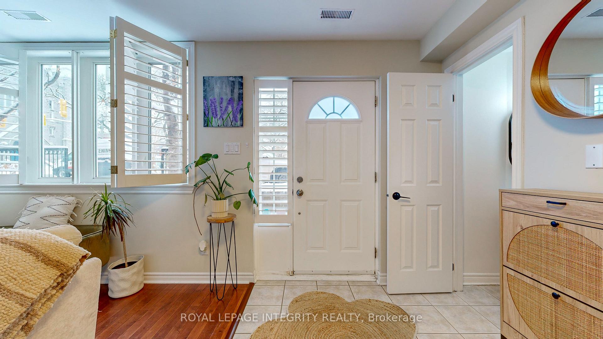 245 Cumberland Street 4, Lower Town - Sandy Hill — photo 4 of 5