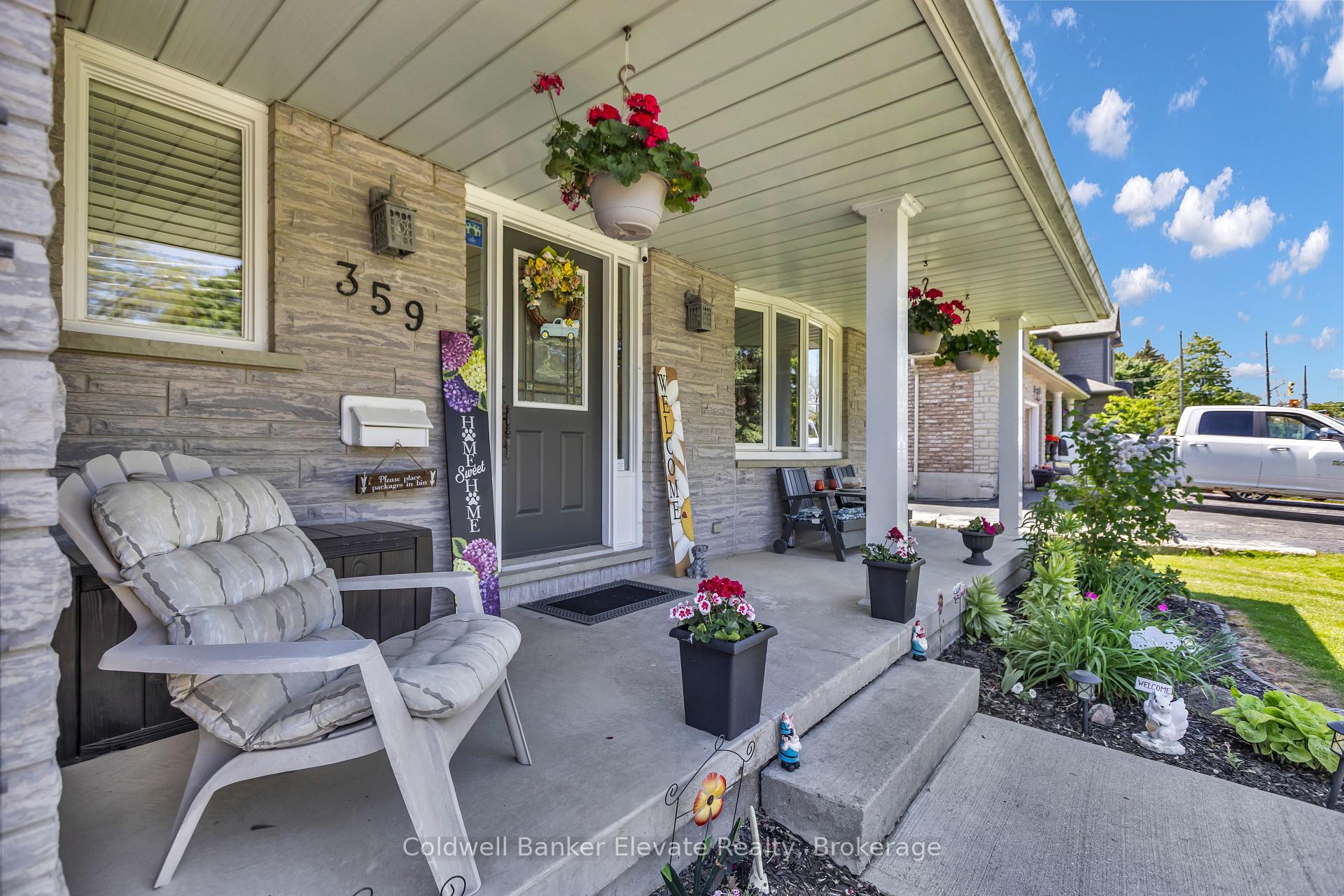 359 Lexington Road, Waterloo — photo 4 of 5