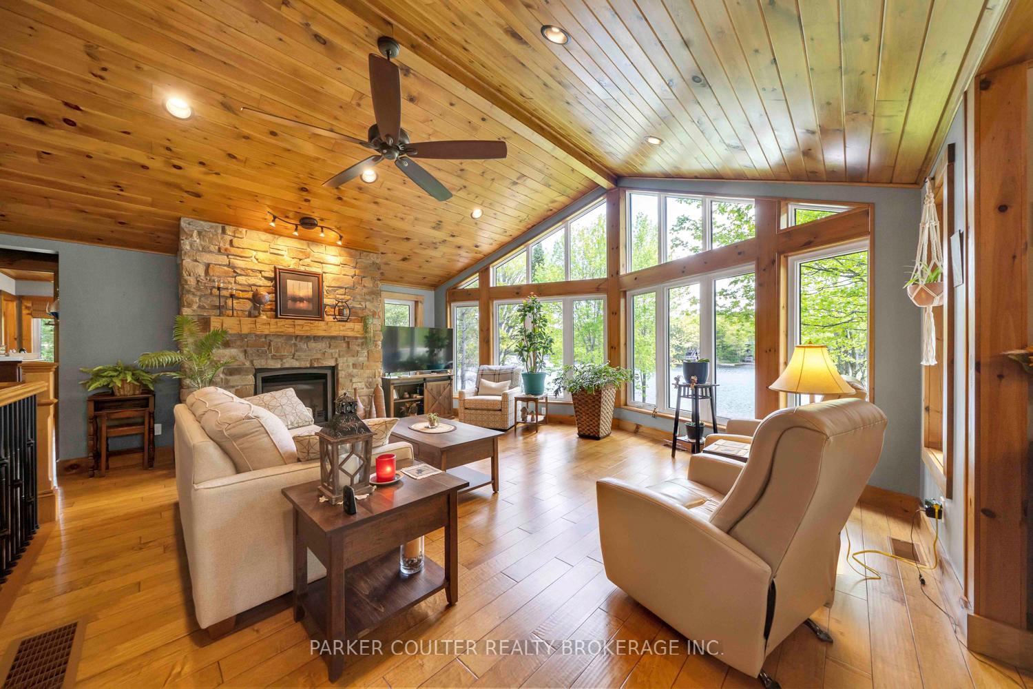 96 Sunnyshores Estates Road, Seguin — photo 3 of 5