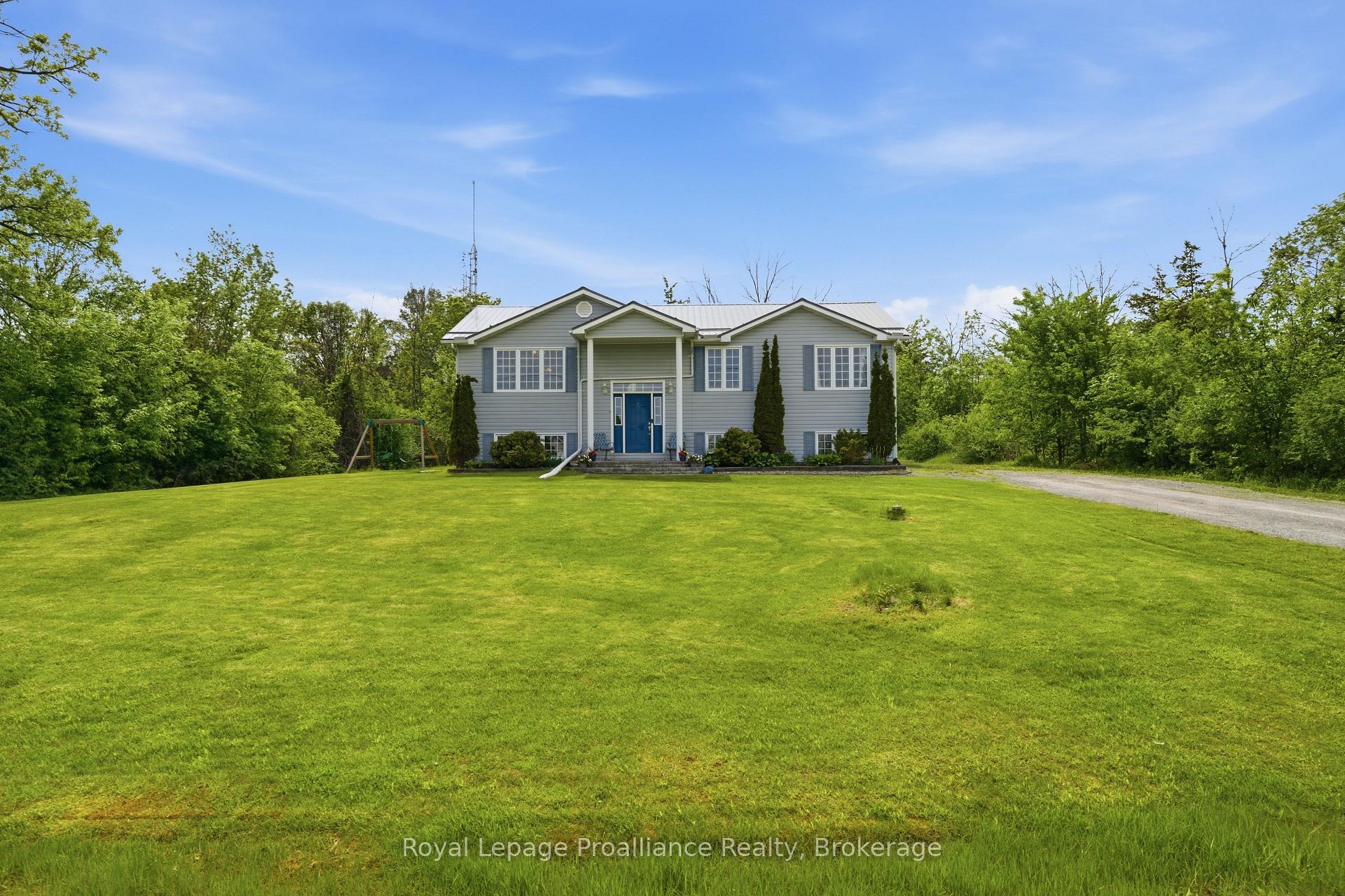 727 Mitchell Road, Belleville — photo 2 of 5