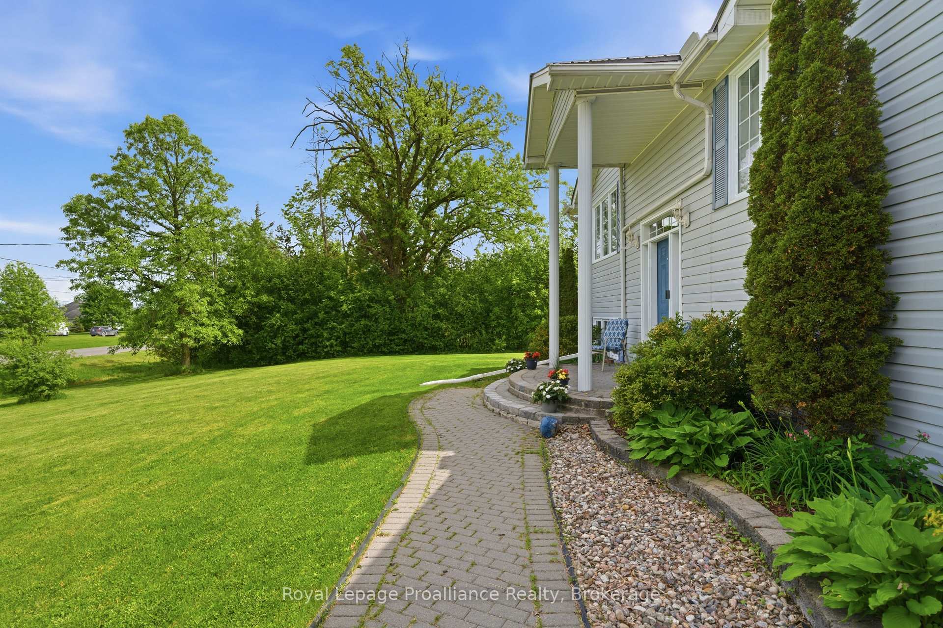 727 Mitchell Road, Belleville — photo 3 of 5