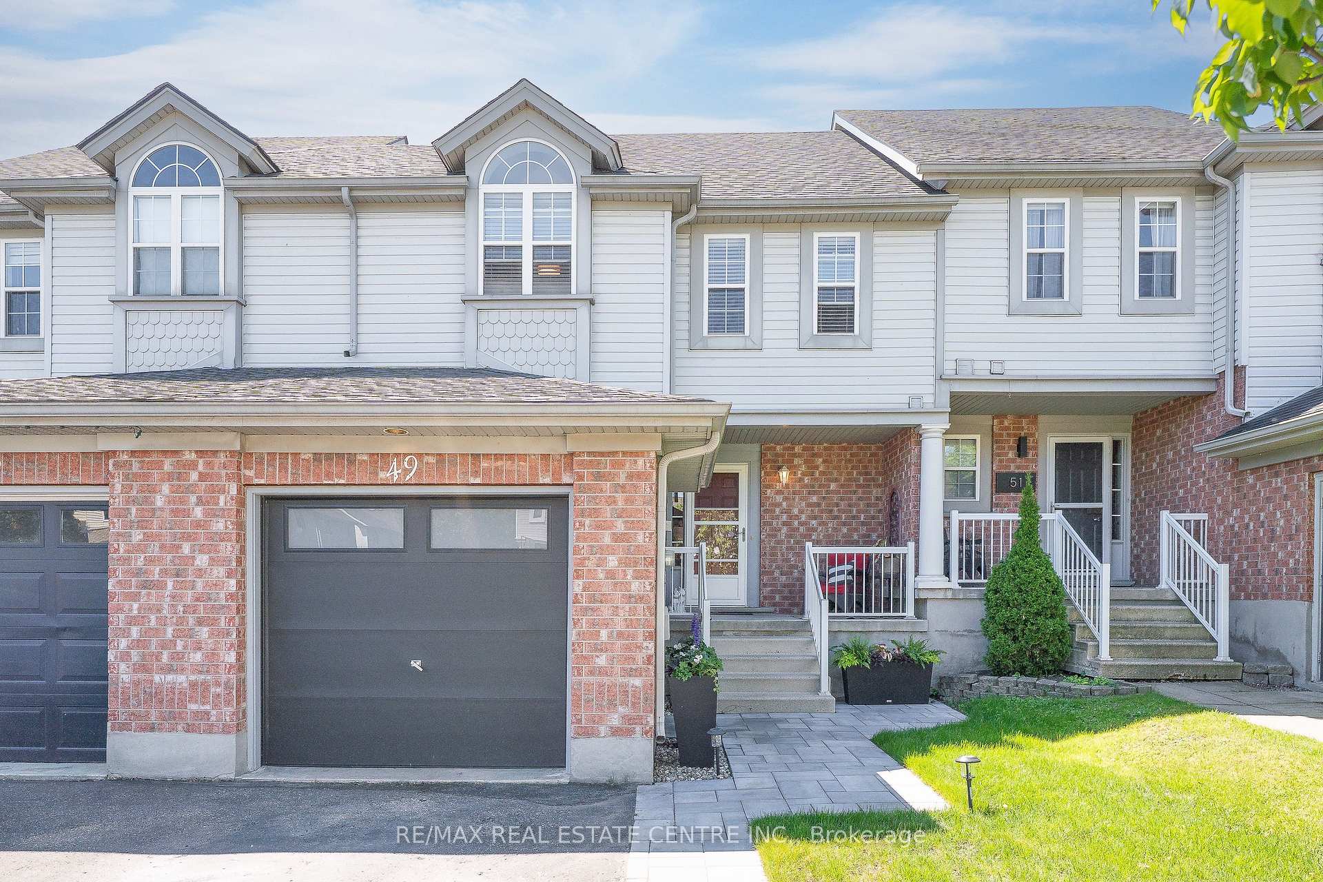 49 Elma Place, Cambridge, ON N3C 4E6 — Cambridge, Ontario