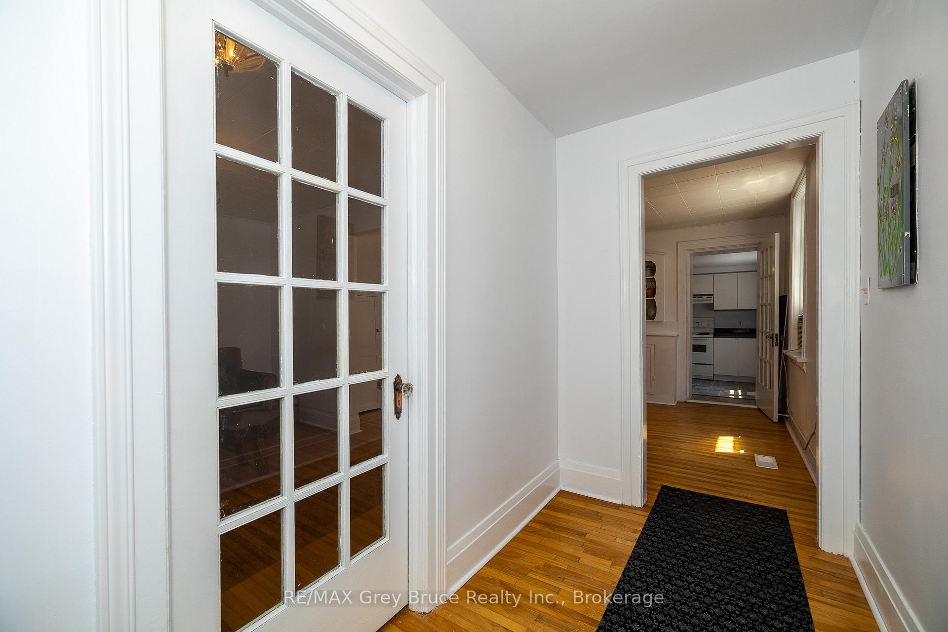 1809 3rd Avenue W, Owen Sound — photo 4 of 5