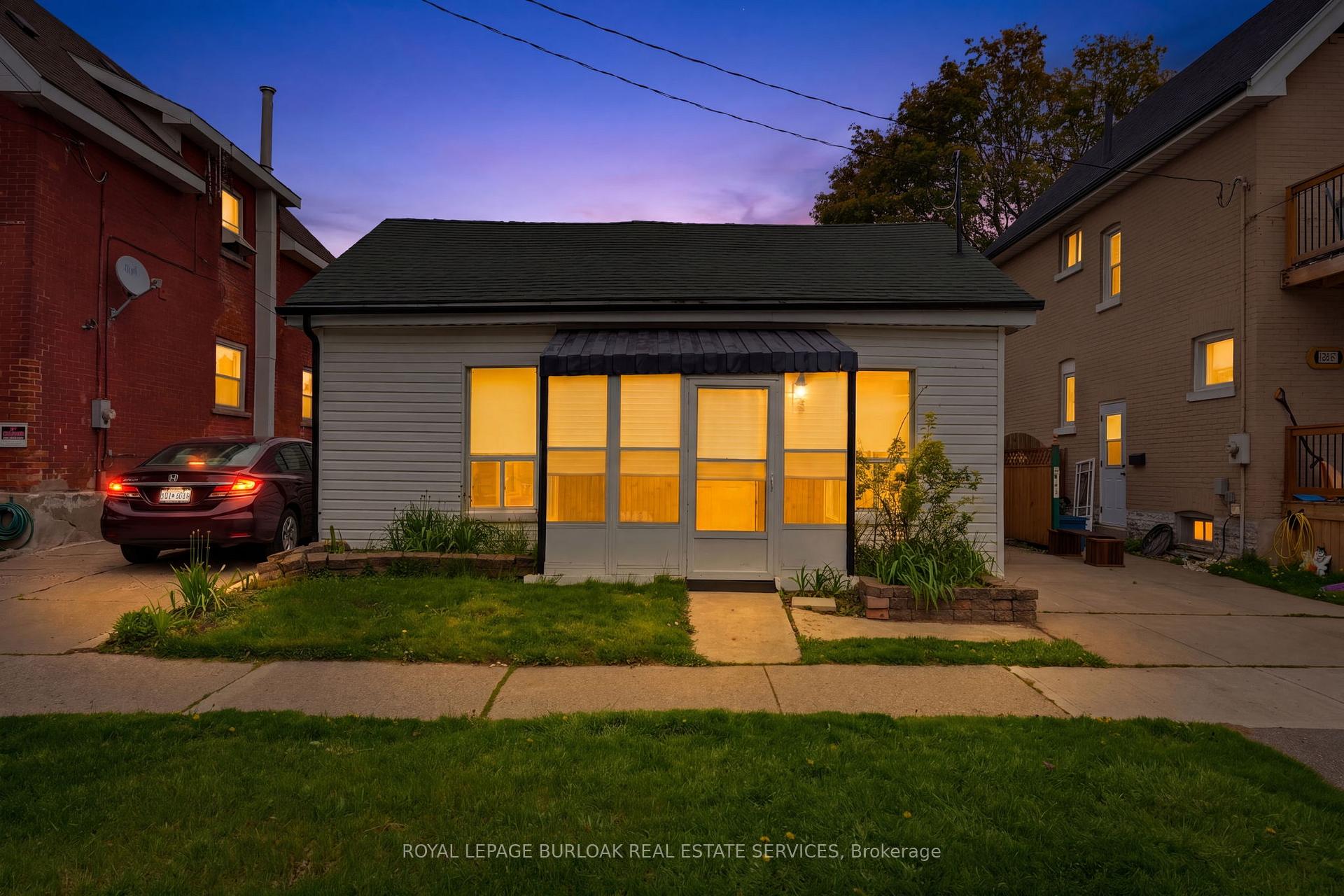 291 Park Avenue, Brantford, ON N3S 5L2 — Brantford, Ontario