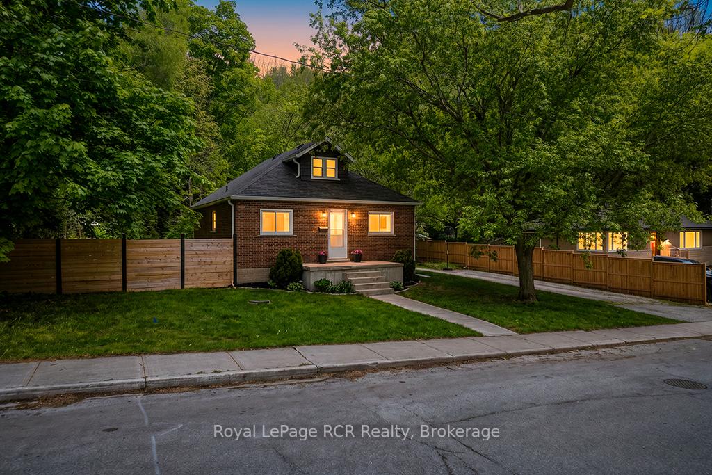 589 5th Avenue E, Owen Sound, ON N4K 2R4 — Owen Sound, Ontario