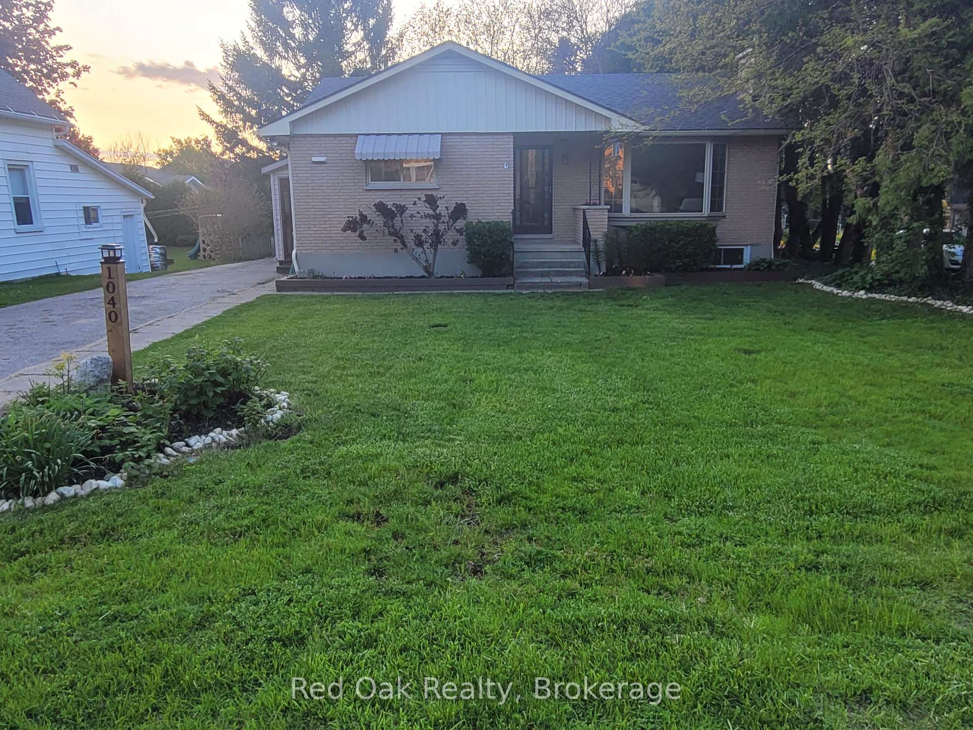 1040 Huron Terrace, Kincardine — photo 2 of 5