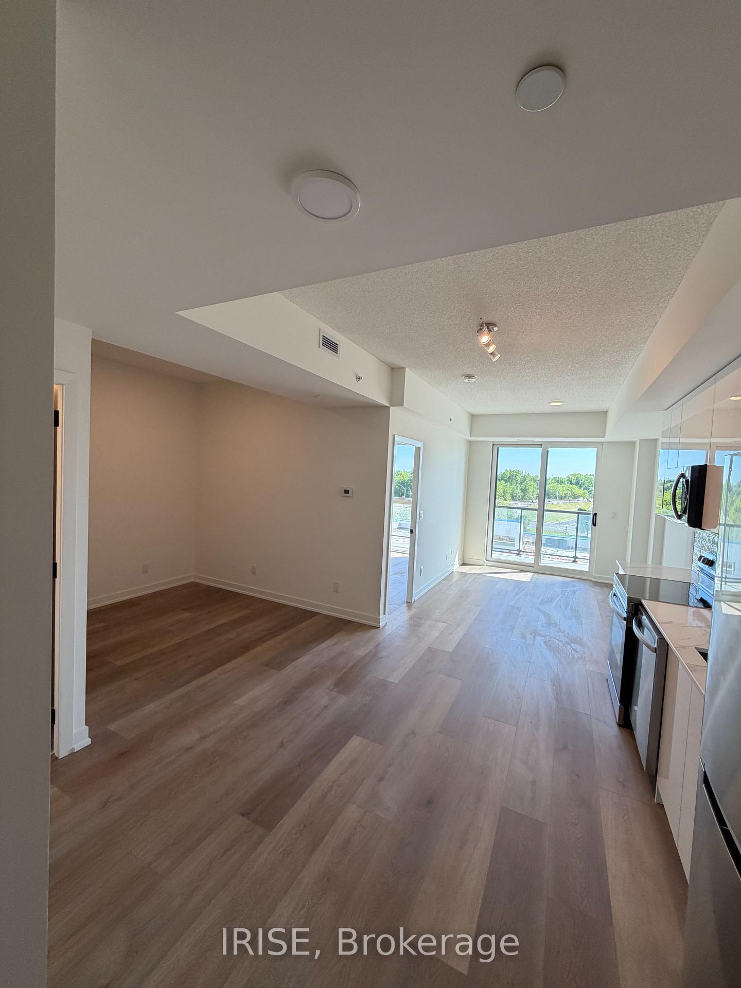 33 Erie Avenue 612, Brantford — photo 2 of 5