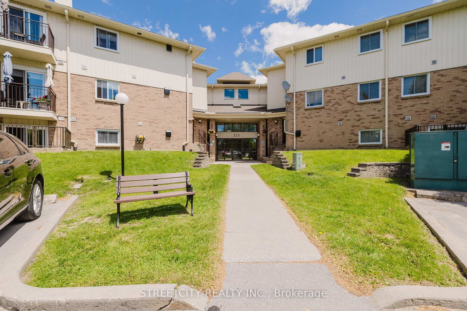 223 NORTH PARK Street 311C, Belleville, ON K8P 5A7 — Belleville, Ontario