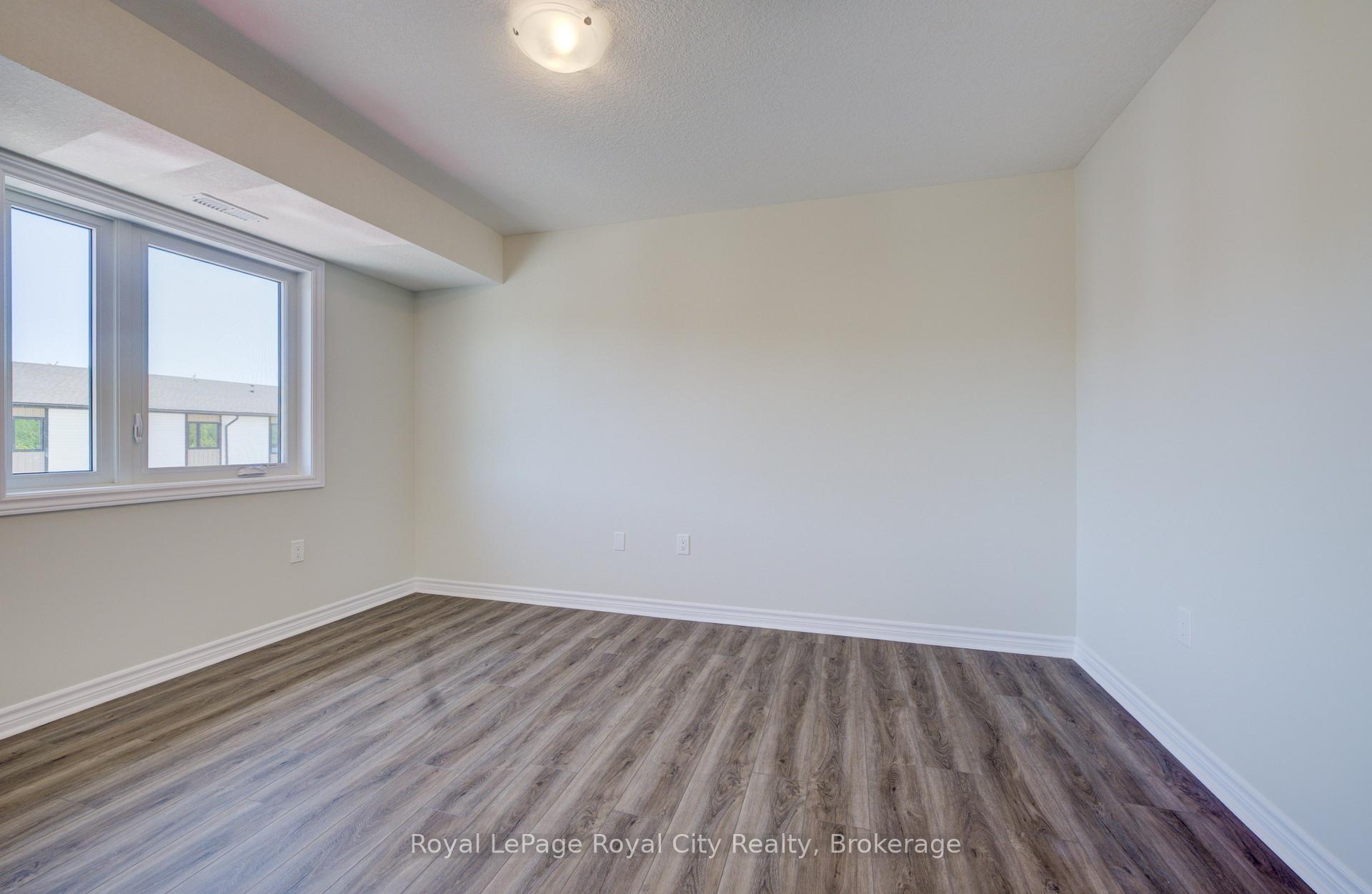 465 Garafraxa Street W 7, Centre Wellington — photo 5 of 5