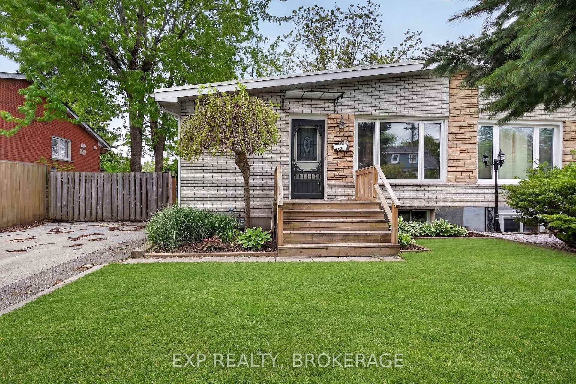 340 PALACE Road, Kingston, ON K7L 4T3