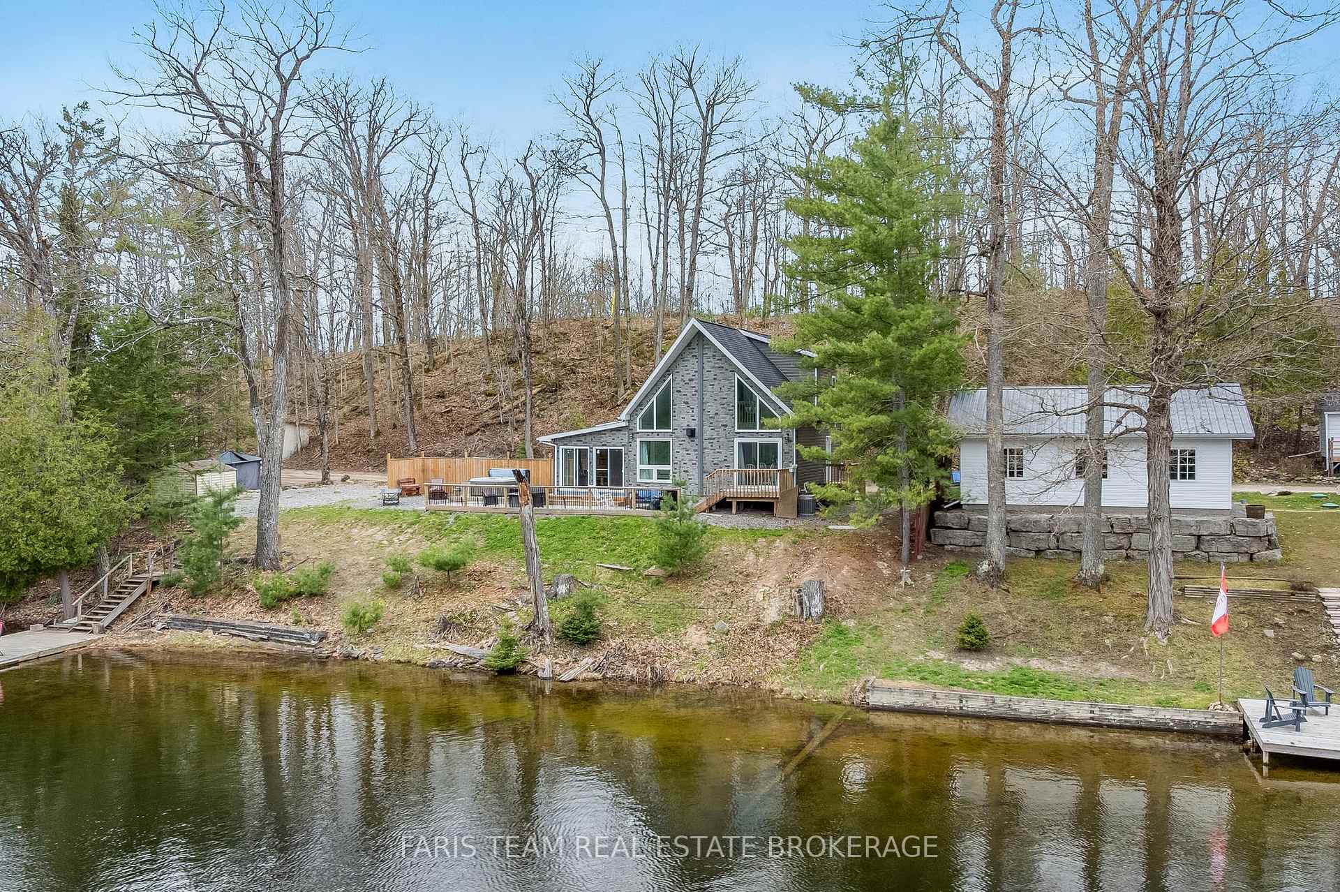 1036 Beverley Lane, Minden Hills — photo 3 of 5