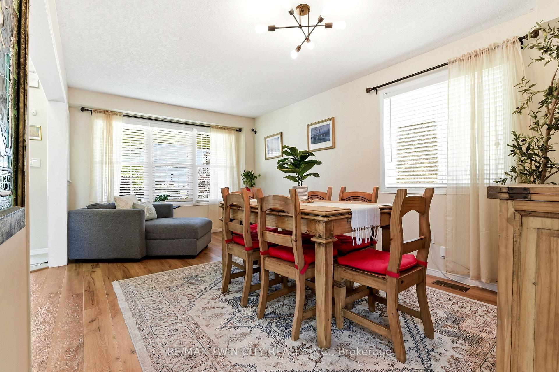 6 Jones Lane, Brantford — photo 5 of 5