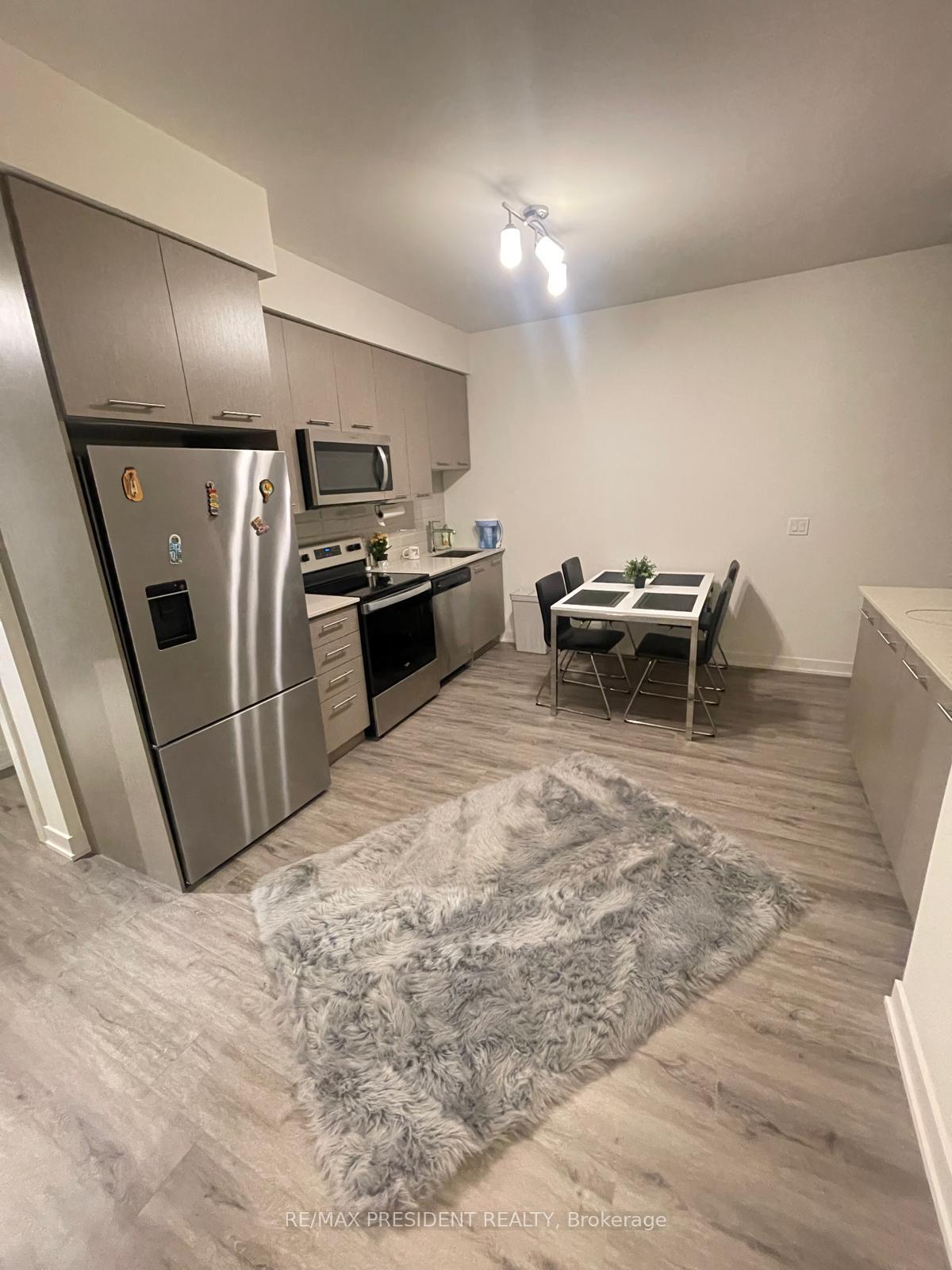 385 Winston Road 205, Grimsby — photo 2 of 5