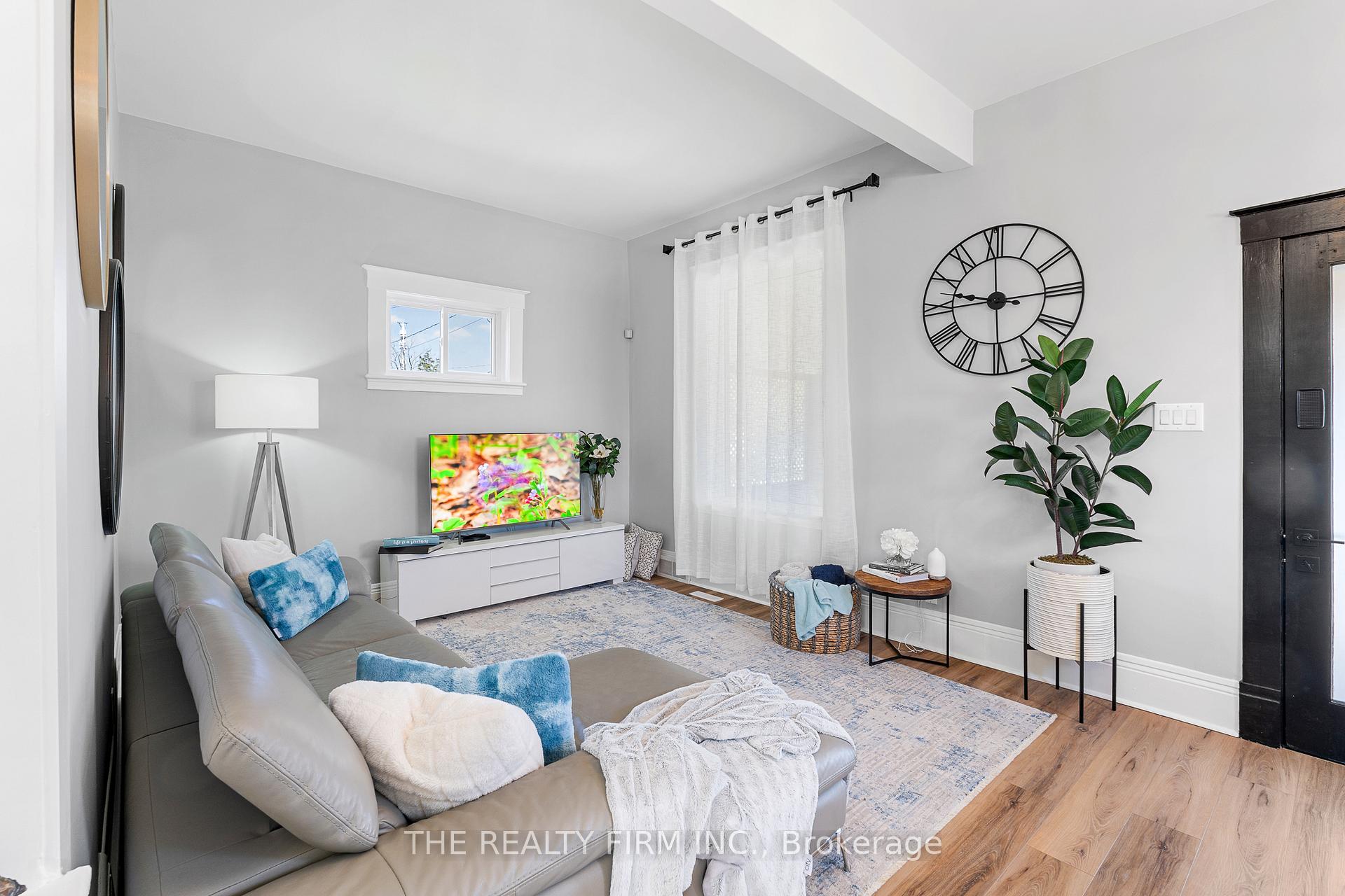 31 Fifth Avenue, St. Thomas — photo 4 of 5