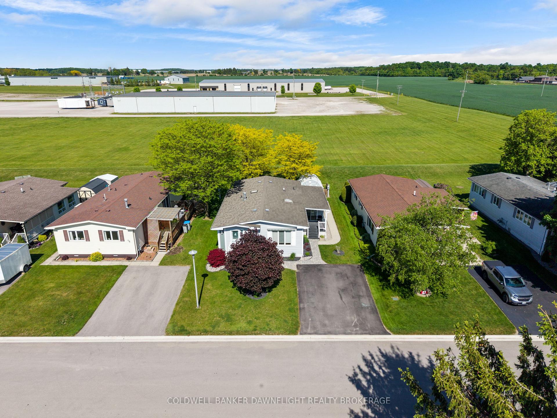 48 Redford Drive, South Huron — photo 4 of 5