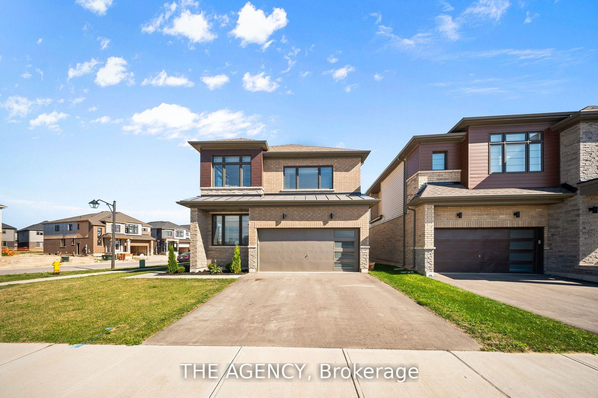 1 Bee Crescent, Brantford, ON N3T 0V7 — Brantford, Ontario