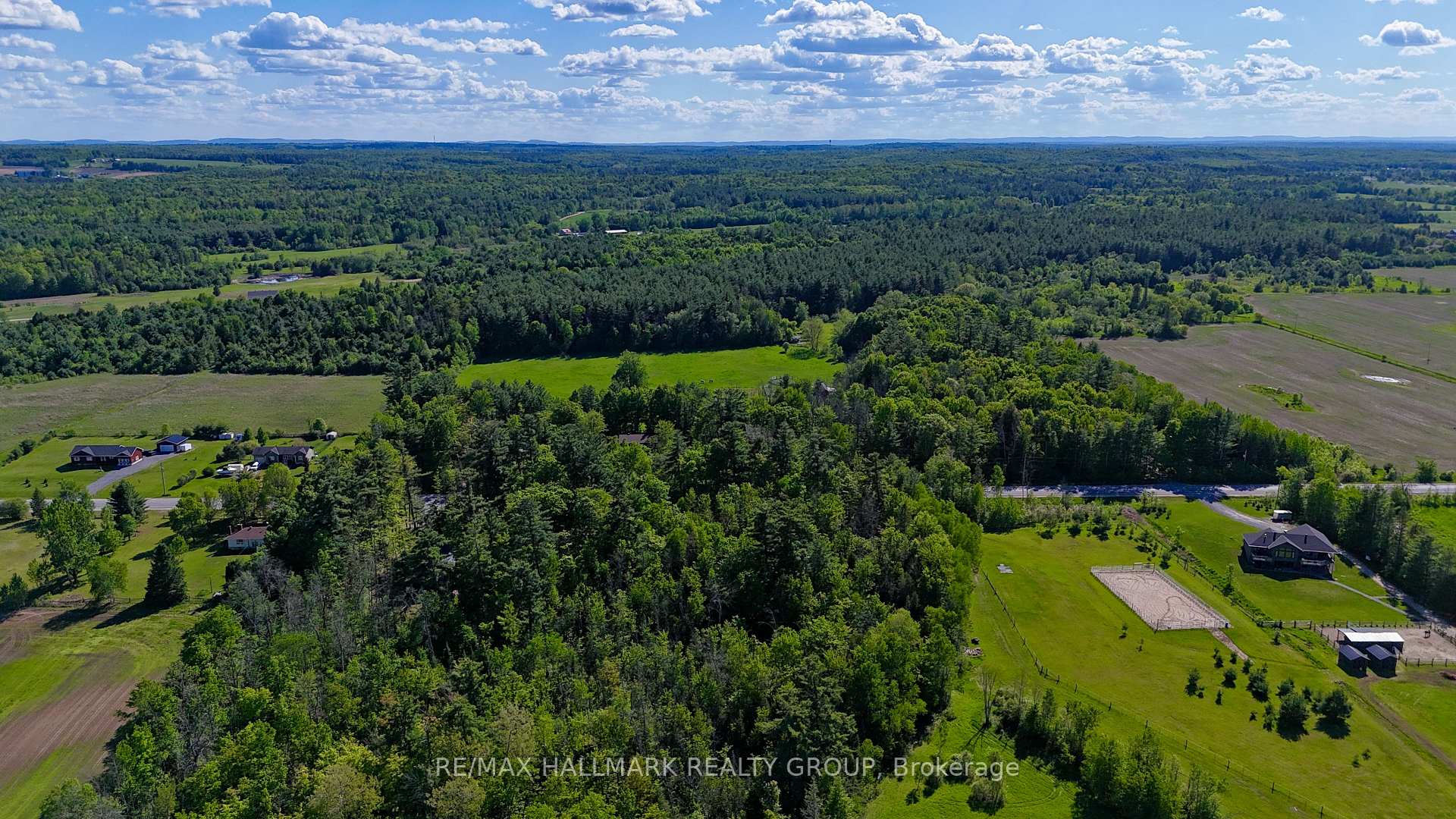 B-11 Miller Road, McNab/Braeside — photo 2 of 5