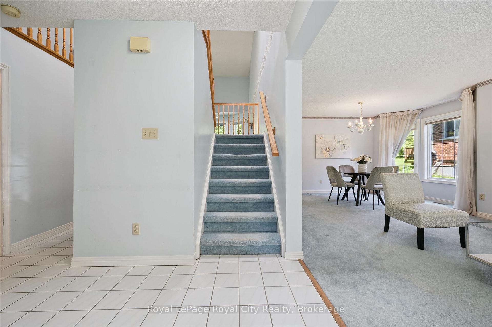 539 Harvey Street, Centre Wellington — photo 4 of 5