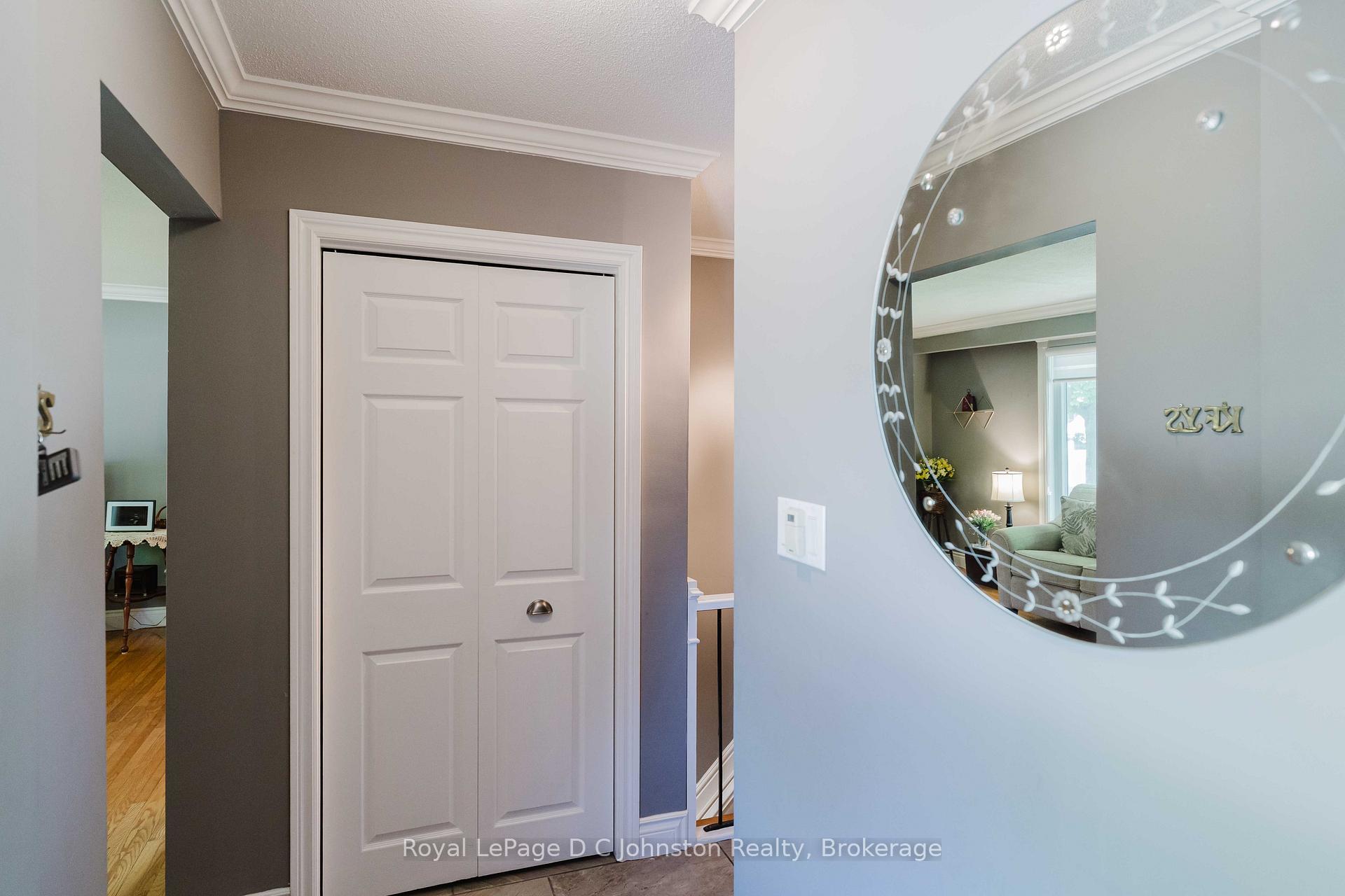 367 Crawford Street, Saugeen Shores — photo 4 of 5